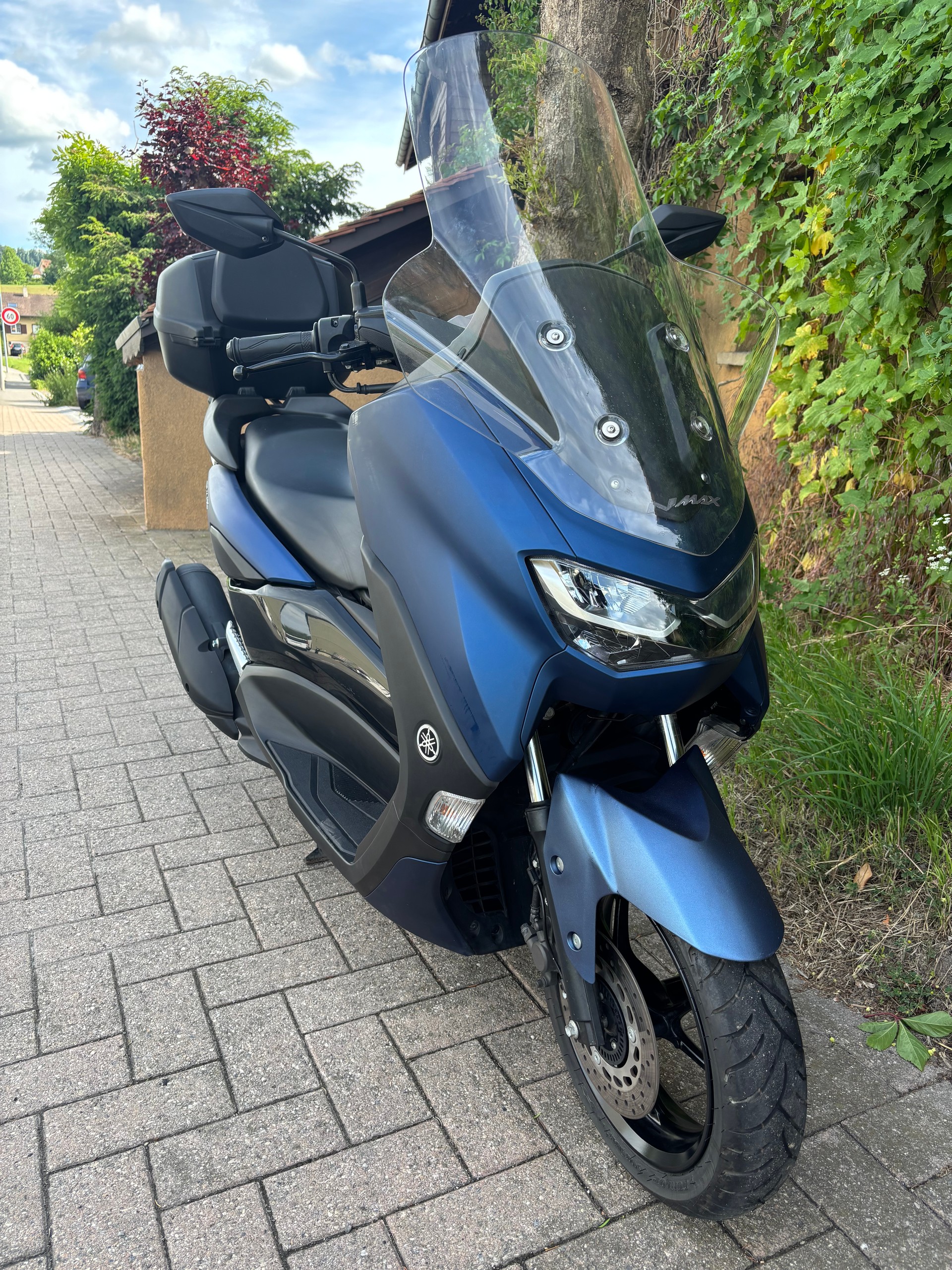 YAMAHA N-Max GPD 125-image-2