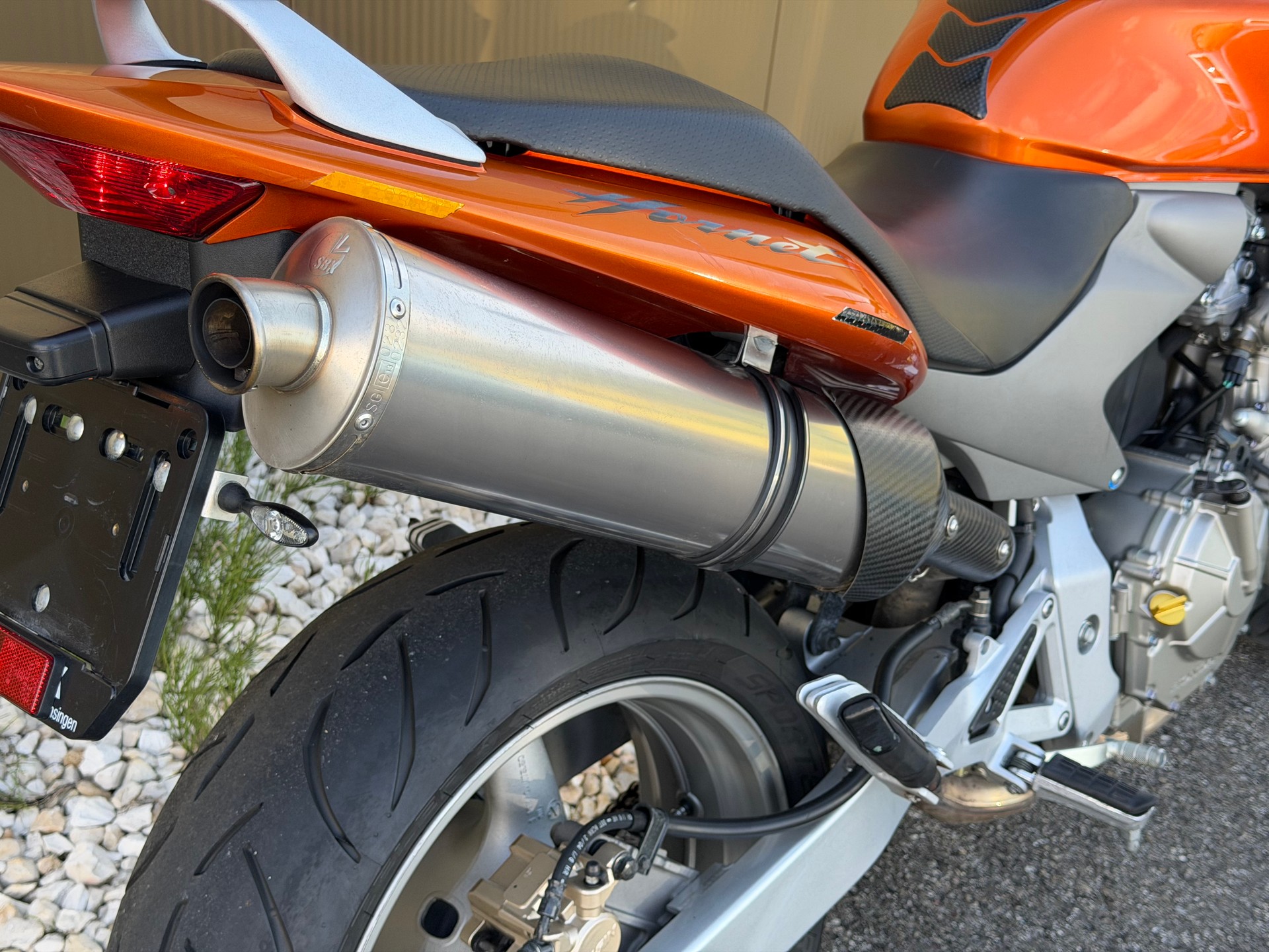 HONDA CB 600 F Hornet-image-6