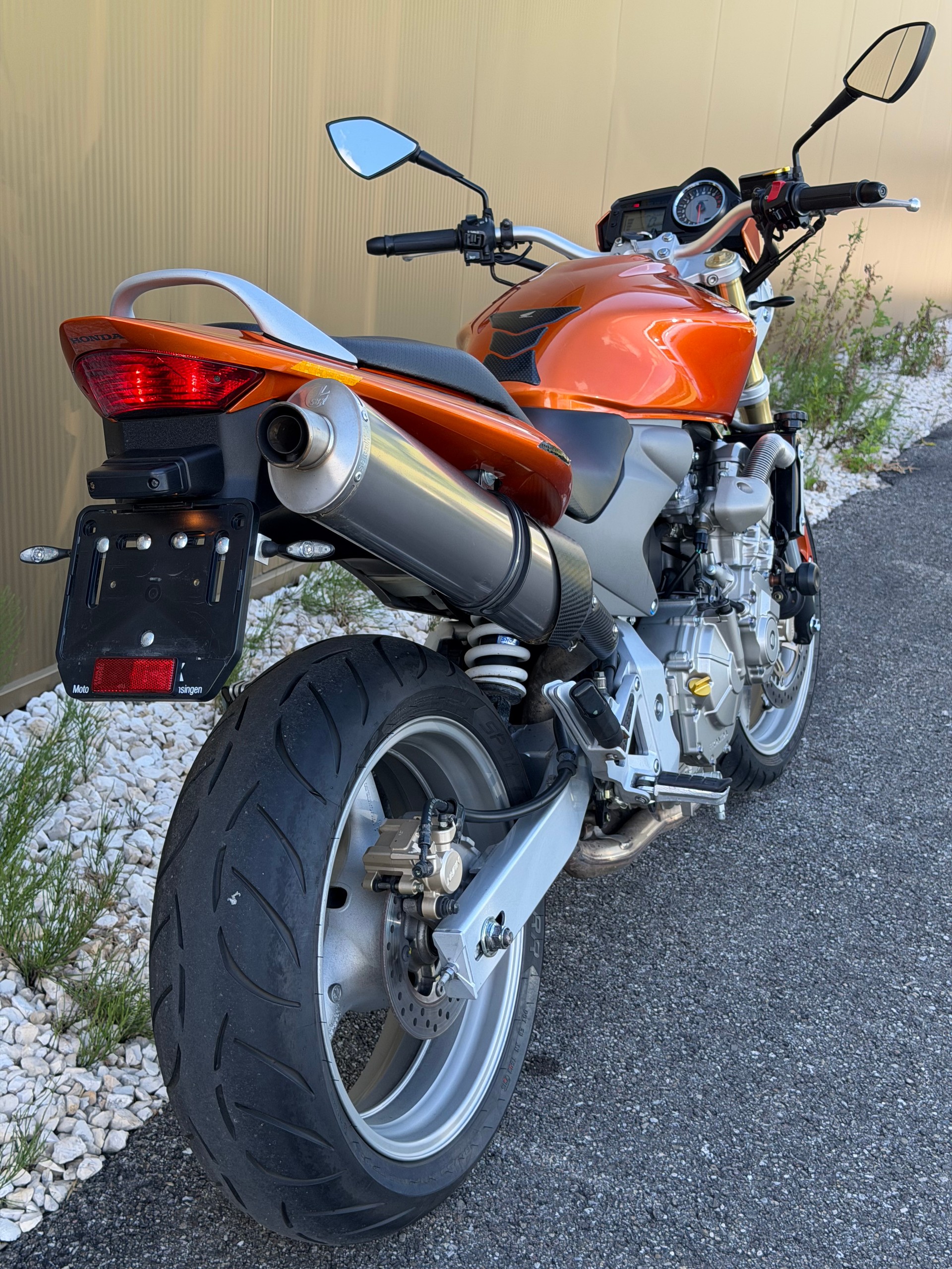 HONDA CB 600 F Hornet-image-5