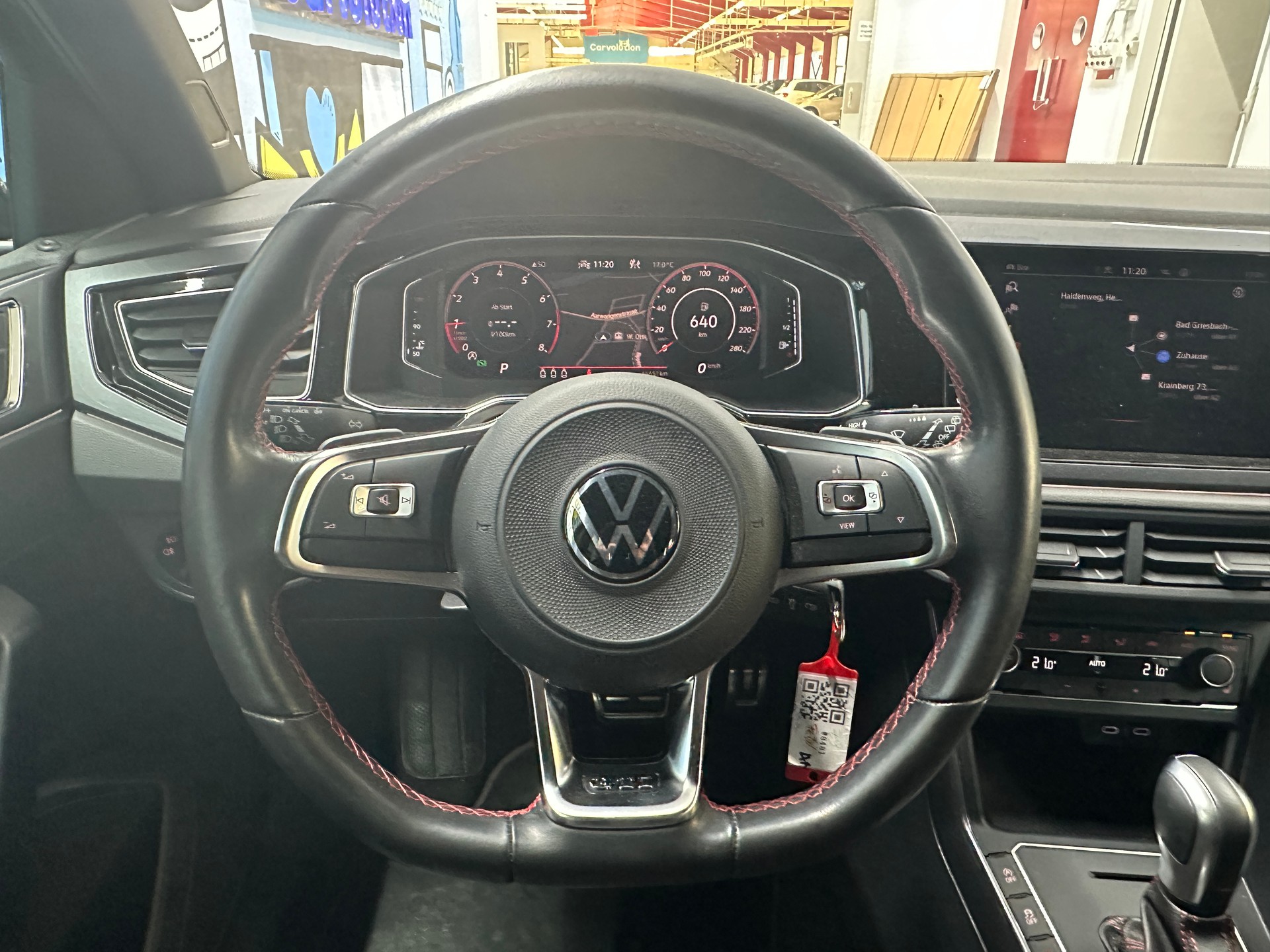VW Polo 2.0 TSI GTI DSG-image-10