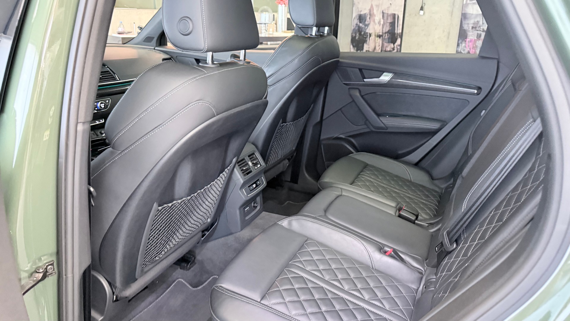 AUDI Q5 2.0 40 TDI S Line quattro S-Tronic-image-8