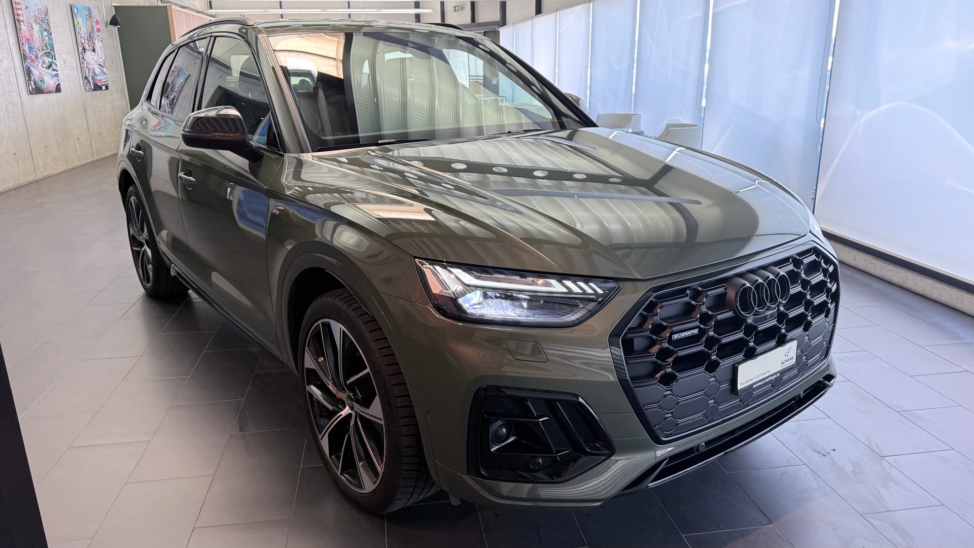 AUDI Q5 2.0 40 TDI S Line quattro S-Tronic-showroom-element-2