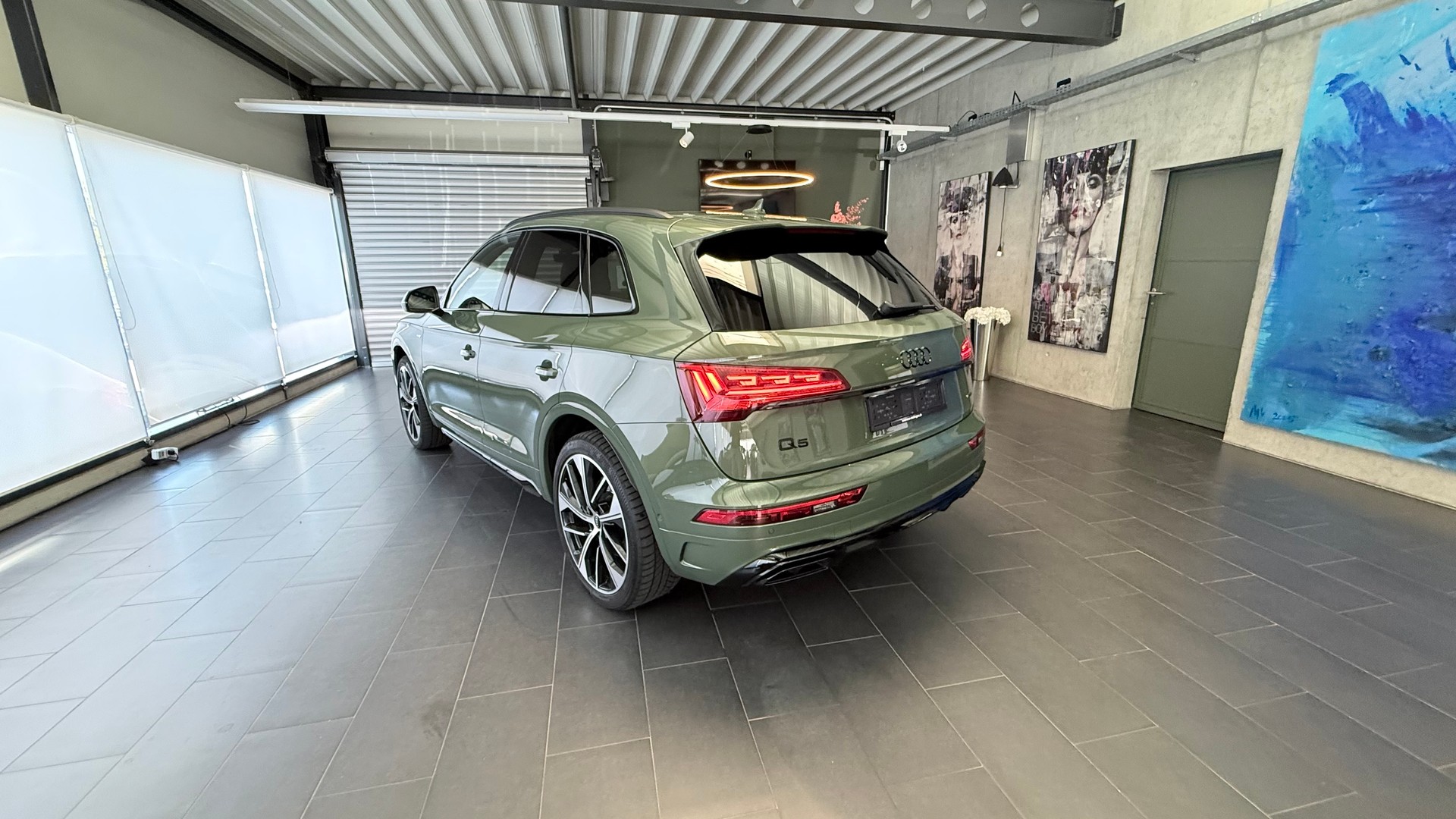 AUDI Q5 2.0 40 TDI S Line quattro S-Tronic-image-19