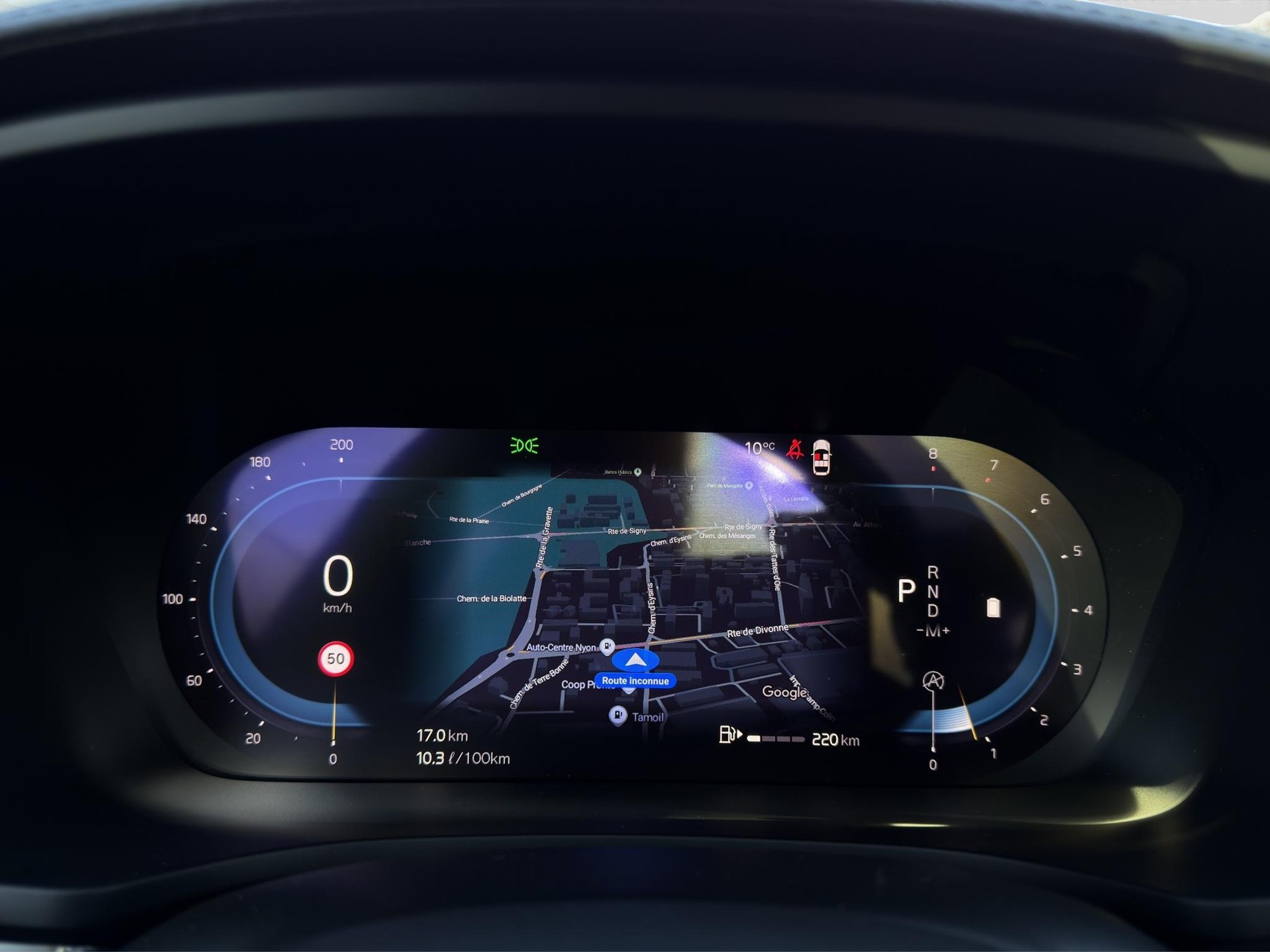 VOLVO V60 2.0 B5 Ultimate Dark AWD-showroom-element-3