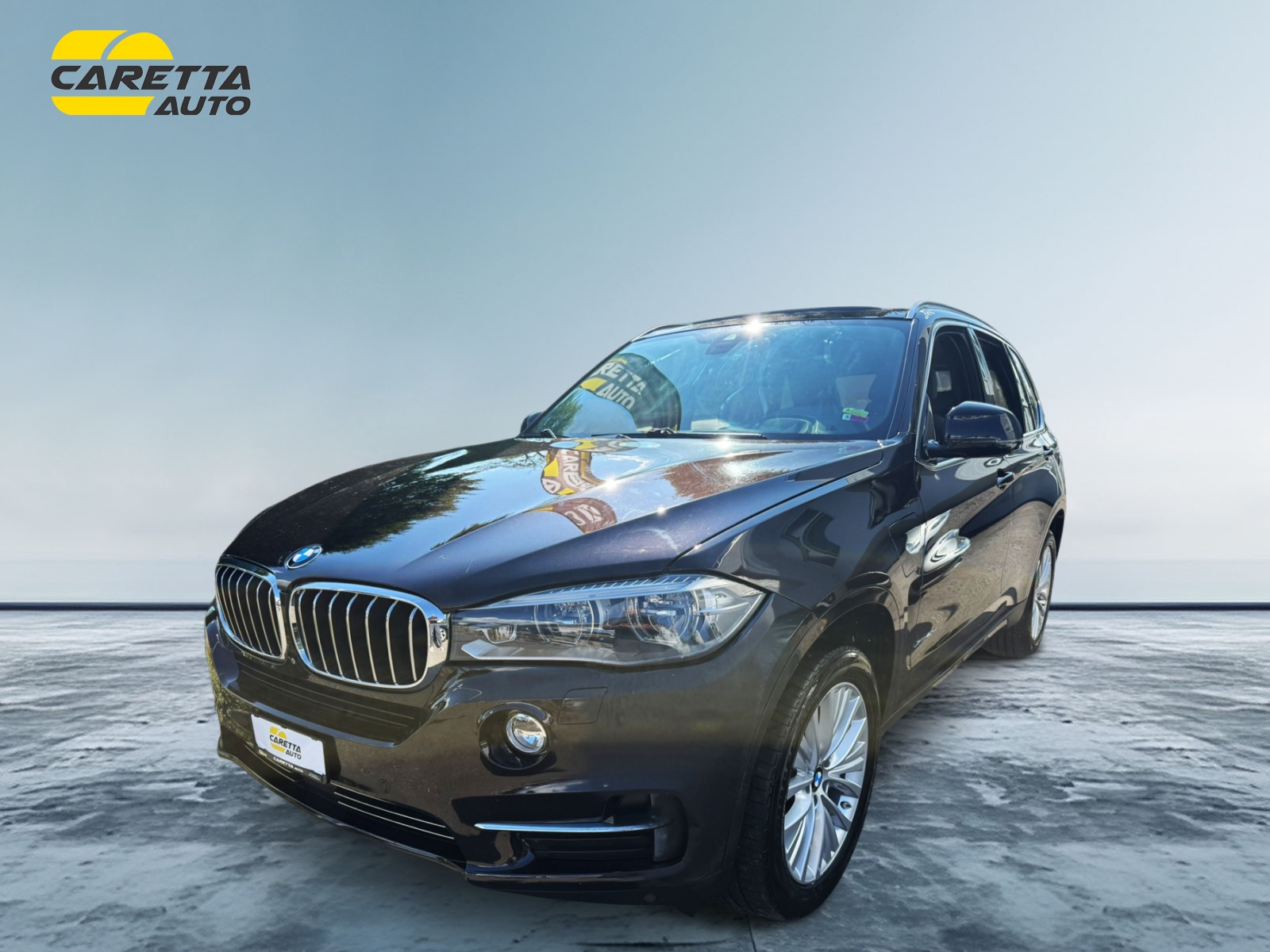 BMW X5 xDrive 40e iPerformance Steptronic-showroom-element-2