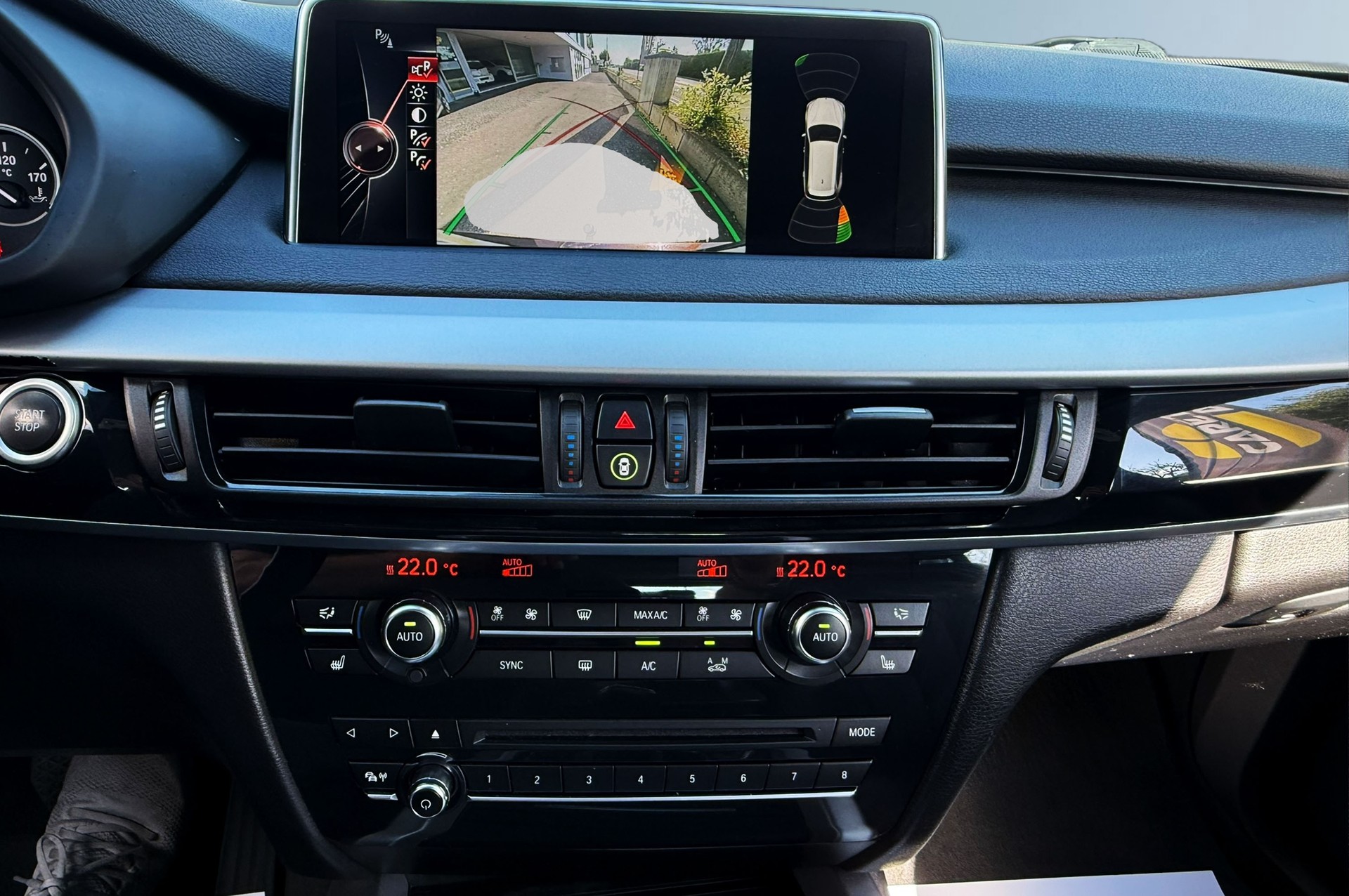 BMW X5 xDrive 40e iPerformance Steptronic-image-12