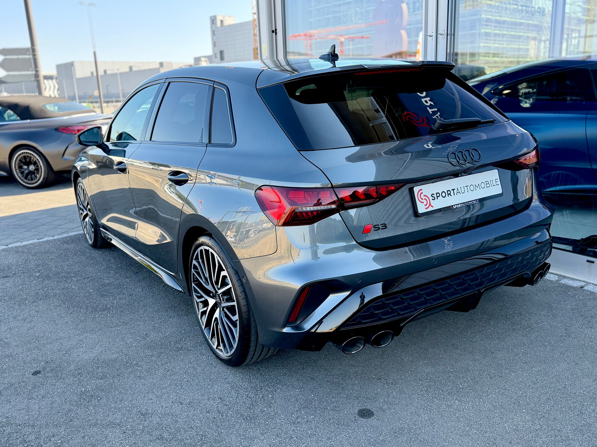 AUDI S3 Sportback TFSI quattro S-tronic-image-8