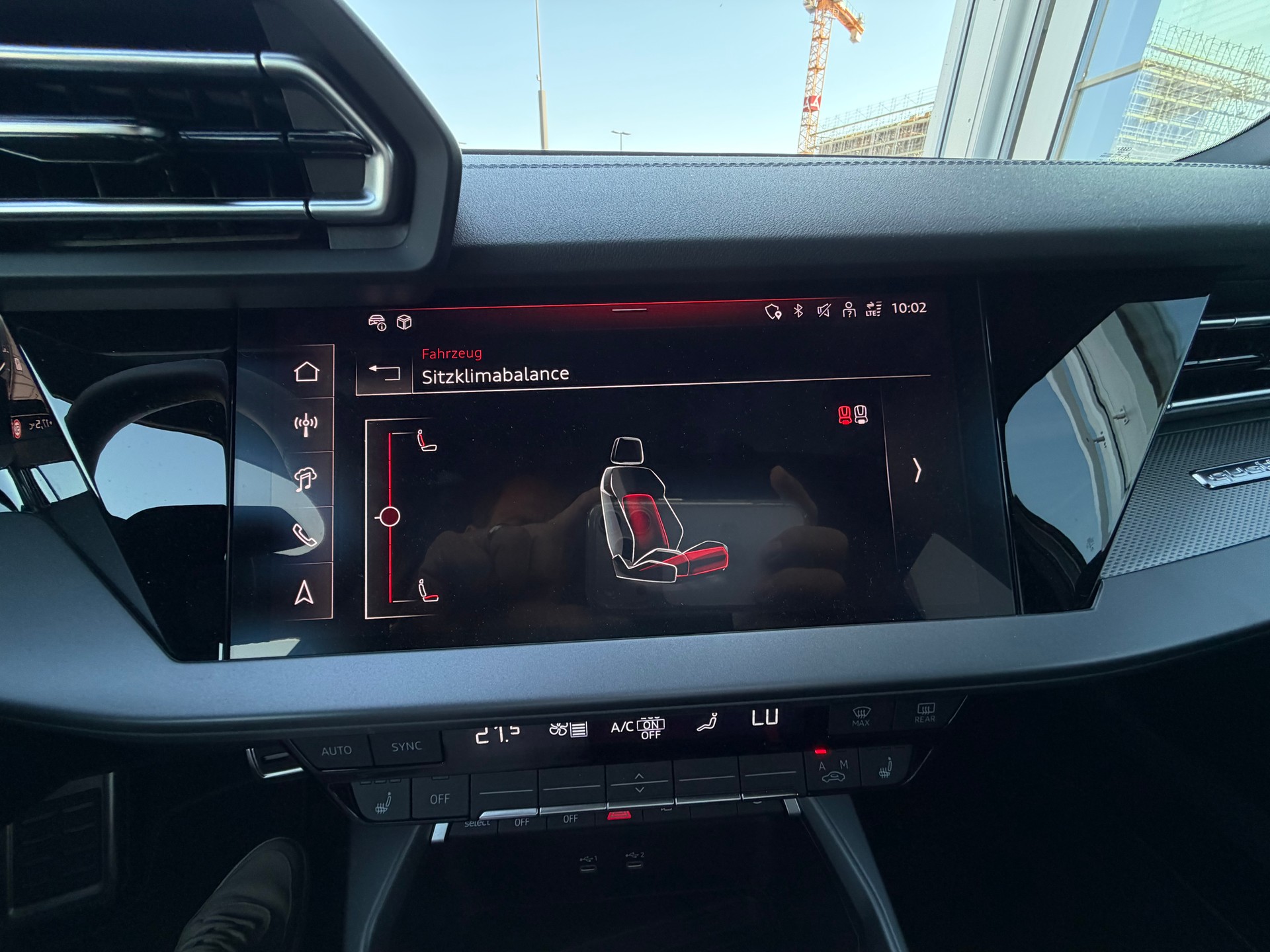 AUDI S3 Sportback TFSI quattro S-tronic-image-27