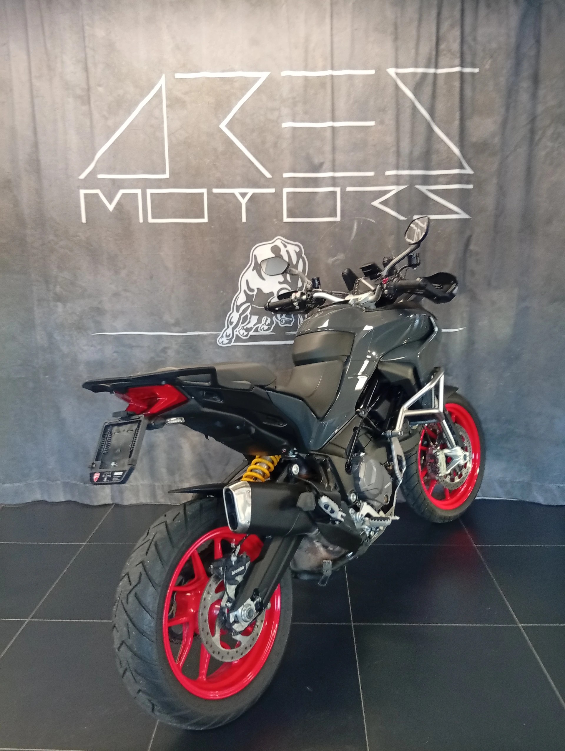 DUCATI Multistrada V2 S Touring-image-9