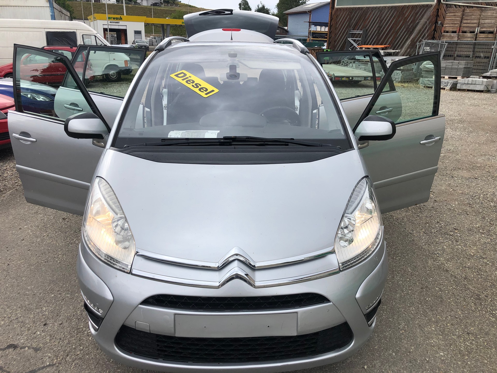 CITROEN Grand C4 Picasso 1.6 HDI 16V Tonic EGS6-image-10