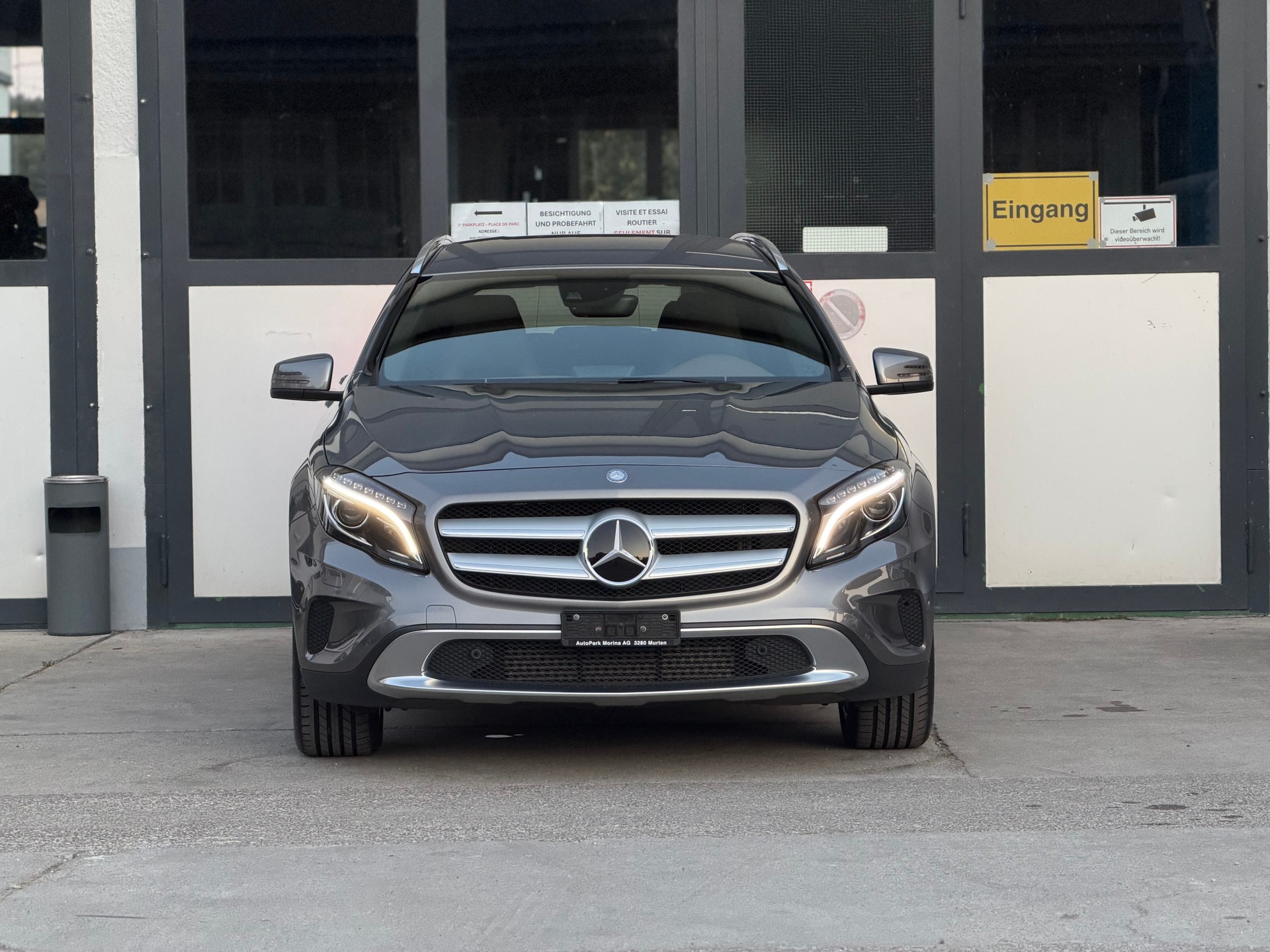 MERCEDES-BENZ GLA 220 CDI Urban 4Matic 7G-DCT-showroom-element-2