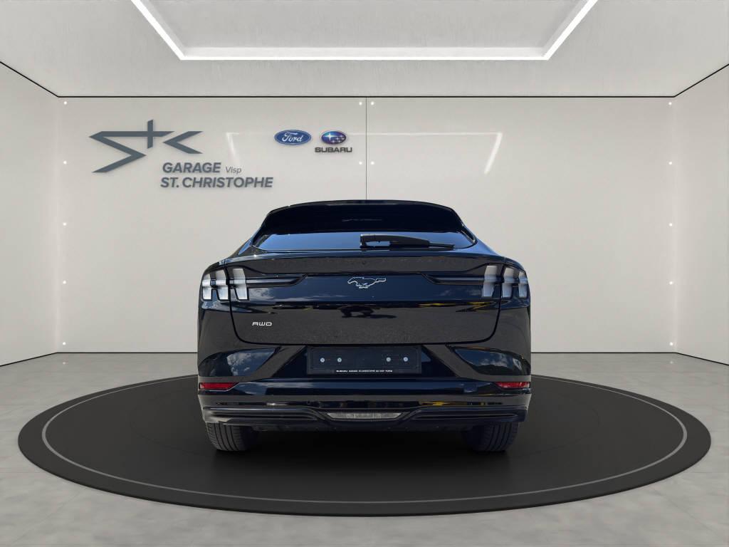 FORD Mustang Mach-E Extended AWD-showroom-element-3