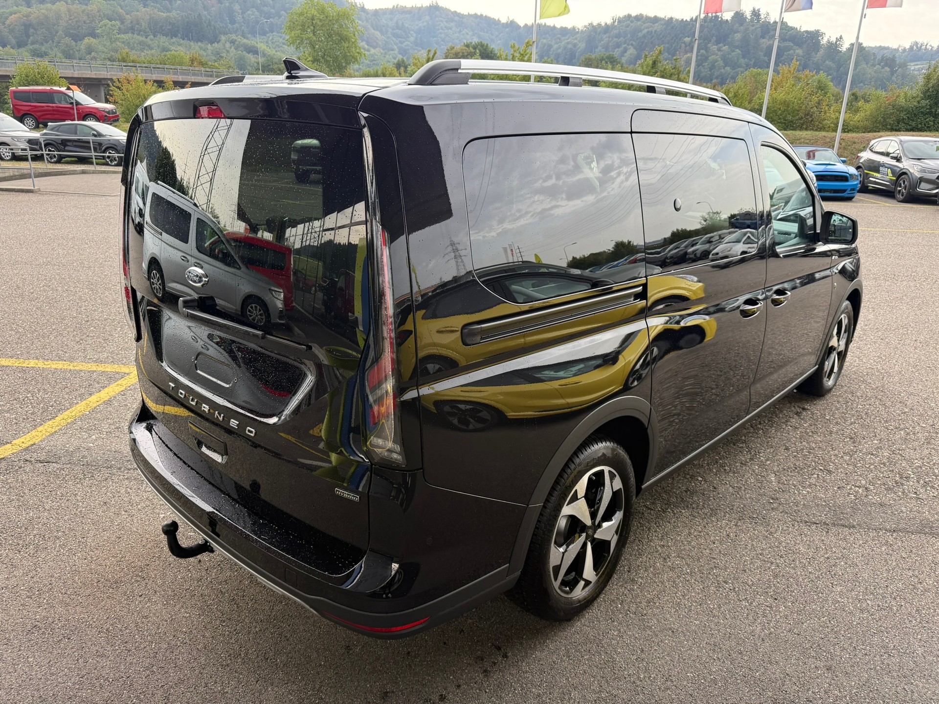 FORD Grand Tourneo Connect 1.5 PHEV Active Automat-image-5