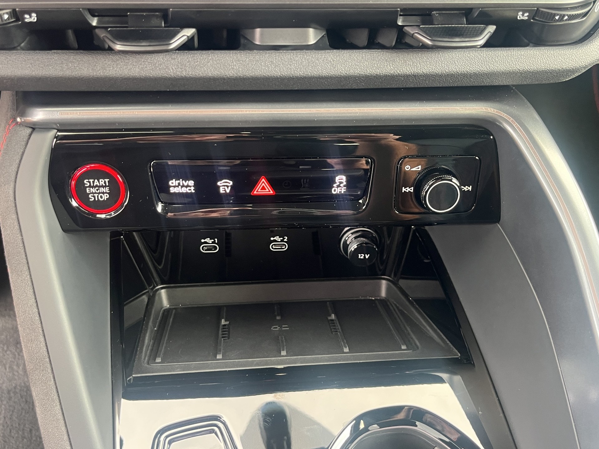 AUDI Q5 Sportback e-hybrid quattro 270 kW S-tronic *Luftfederung, Head up, 360°Kamera, ACC, Standklima/Heizung, 5J.Garantie**-image-15