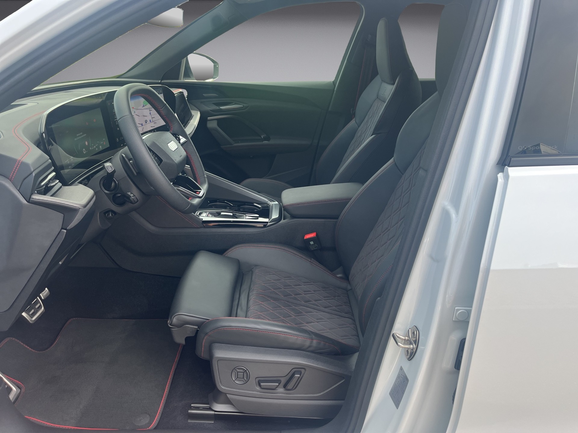 AUDI Q5 Sportback e-hybrid quattro 270 kW S-tronic *Luftfederung, Head up, 360°Kamera, ACC, Standklima/Heizung, 5J.Garantie**-image-9