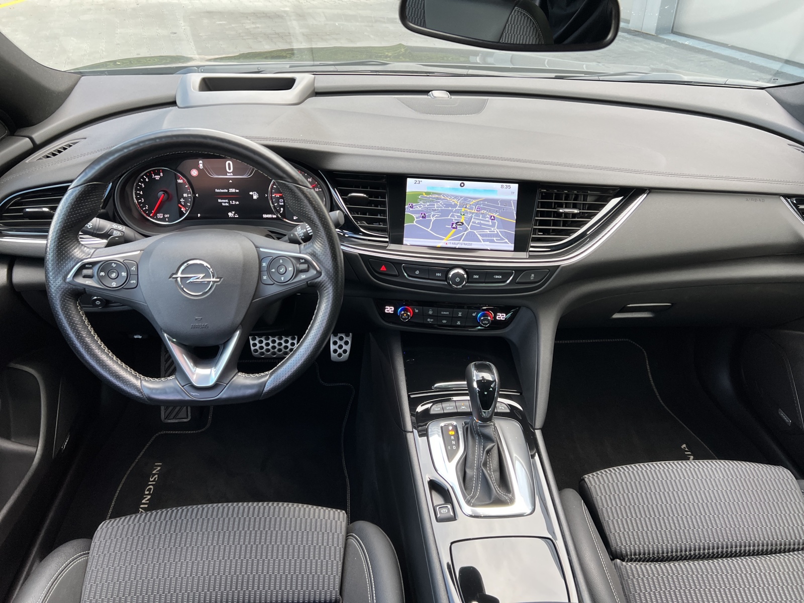 OPEL Insignia 2.0 T Grand Sport Excellence 4WD Automat.-image-8