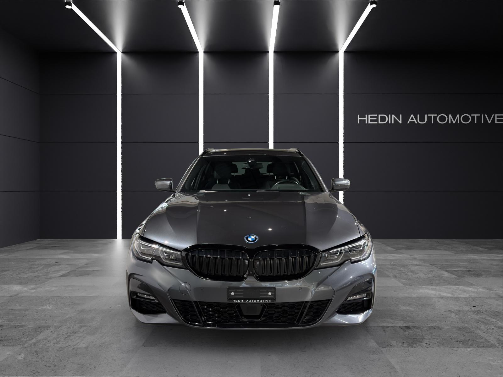 BMW 330e xDrive SAG Touring MFK 31.08.2026-showroom-element-2