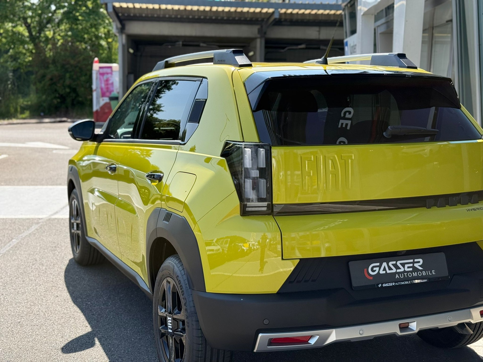 FIAT Grande Panda 1.2 MHEV Icon PACK TECH+WINTER+STYLE-image-4