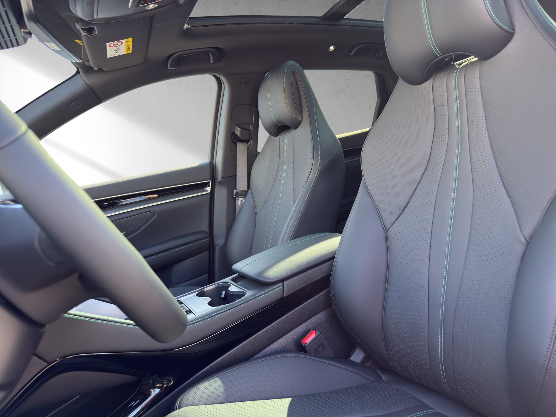 BYD Seal U DM-i Design AWD-image-7