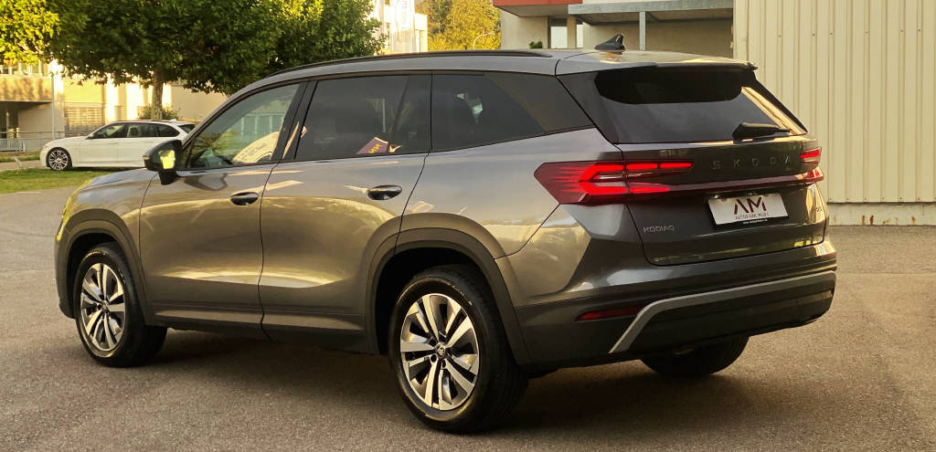 SKODA Kodiaq 2.0 TSI Dynamic-image-10