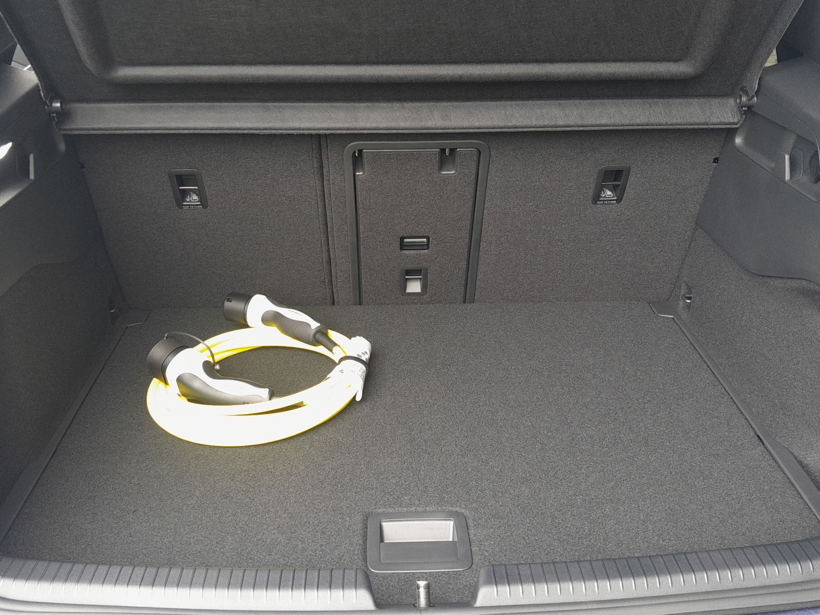 VW ID.3 Neo 79 kWh 231 PS Style-image-11