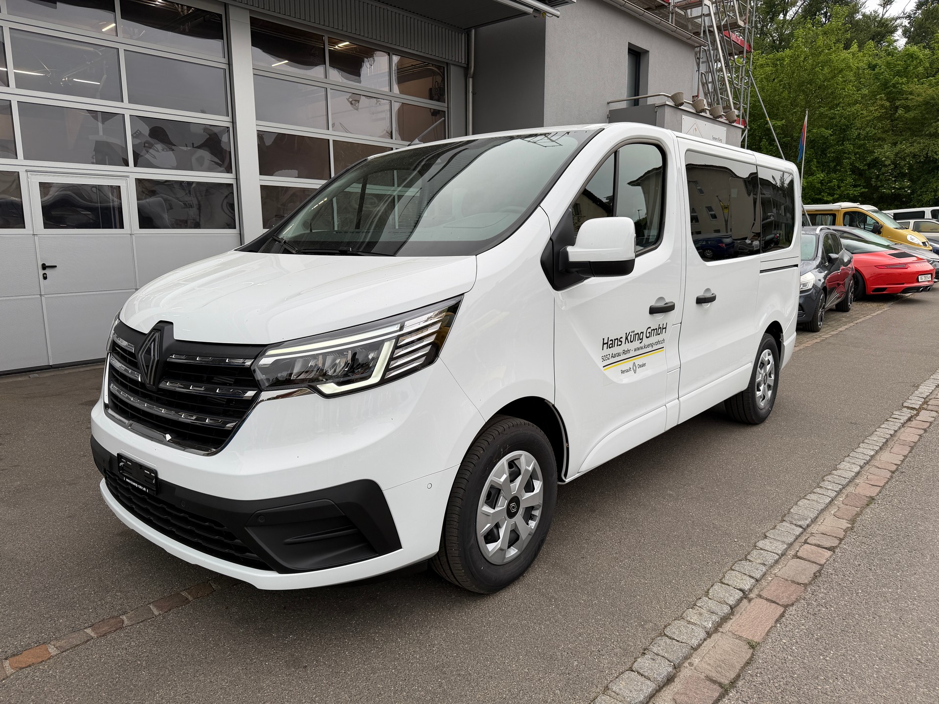 RENAULT Trafic Spaceclass 2.0 dCi Blue 170