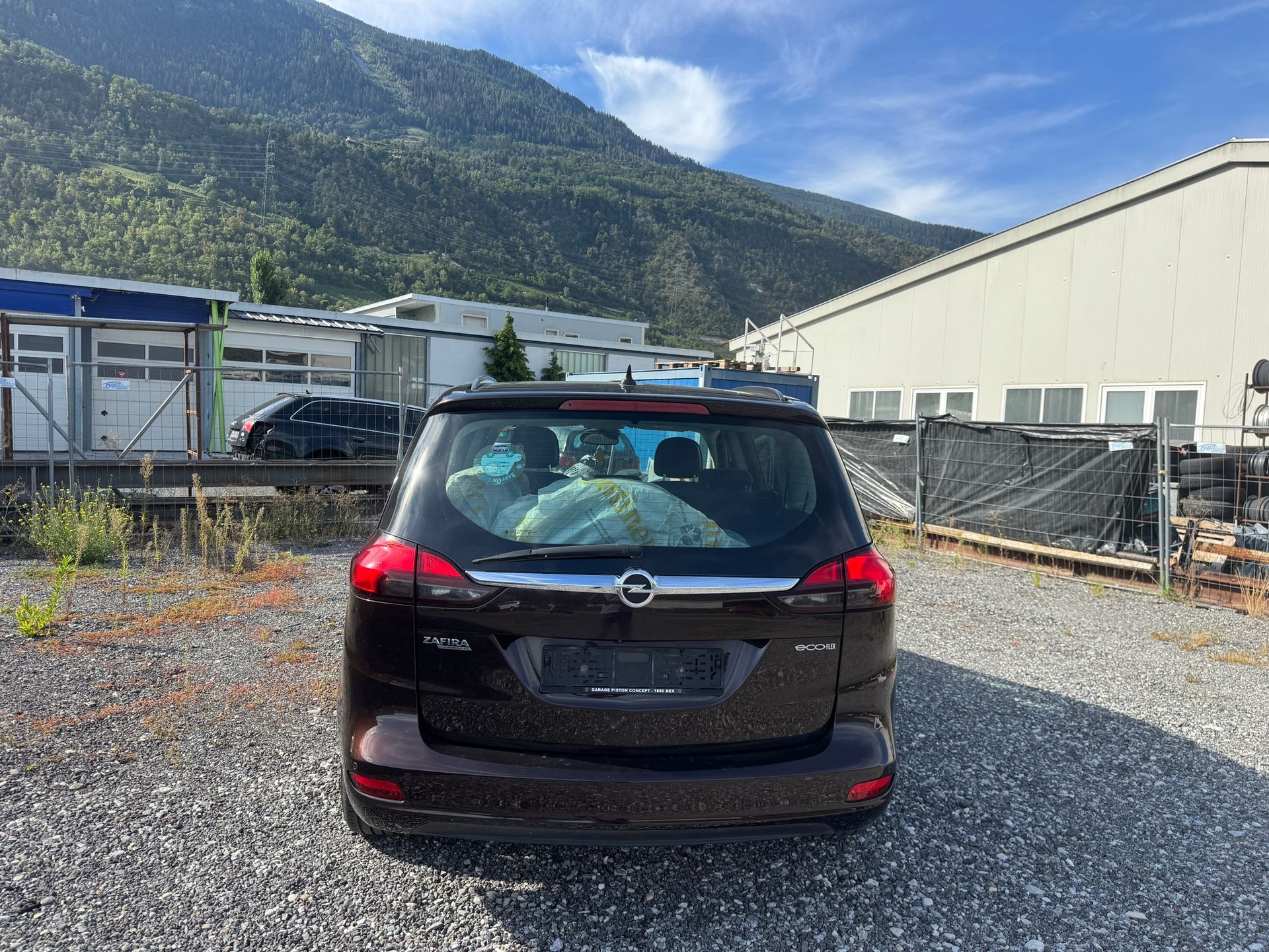 OPEL Zafira Tourer 1.4i 16V Active Edition-image-5