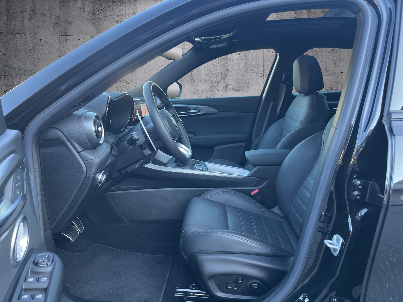 ALFA ROMEO Tonale 1.3 Plug-in Hybrid Veloce Q4-image-8