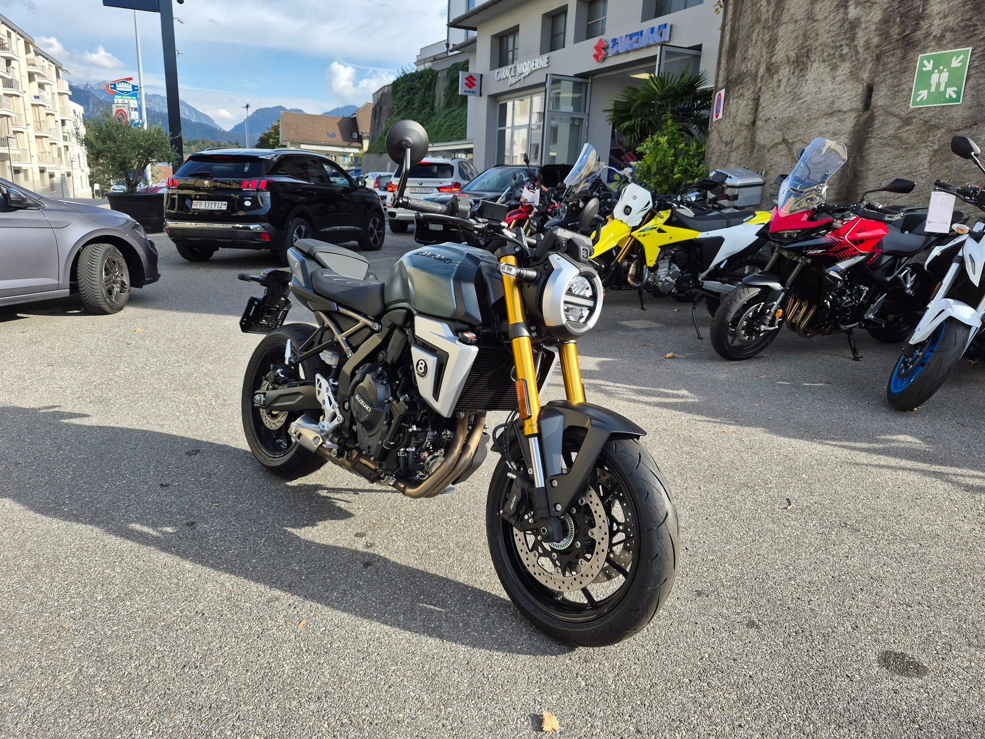 SUZUKI GSX-8T-image-1