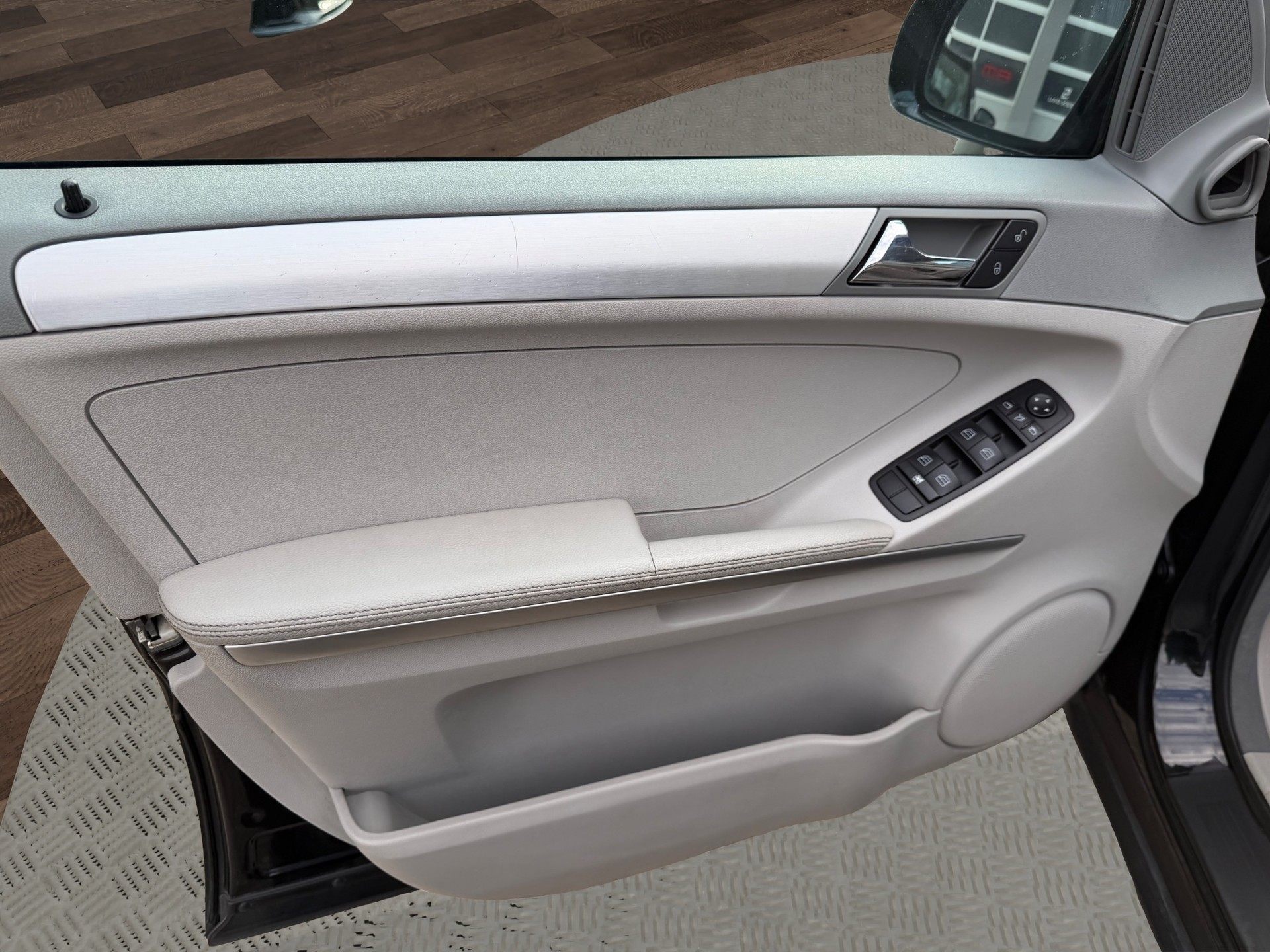 MERCEDES-BENZ ML 320 CDI 4Matic 7G-Tronic-image-10