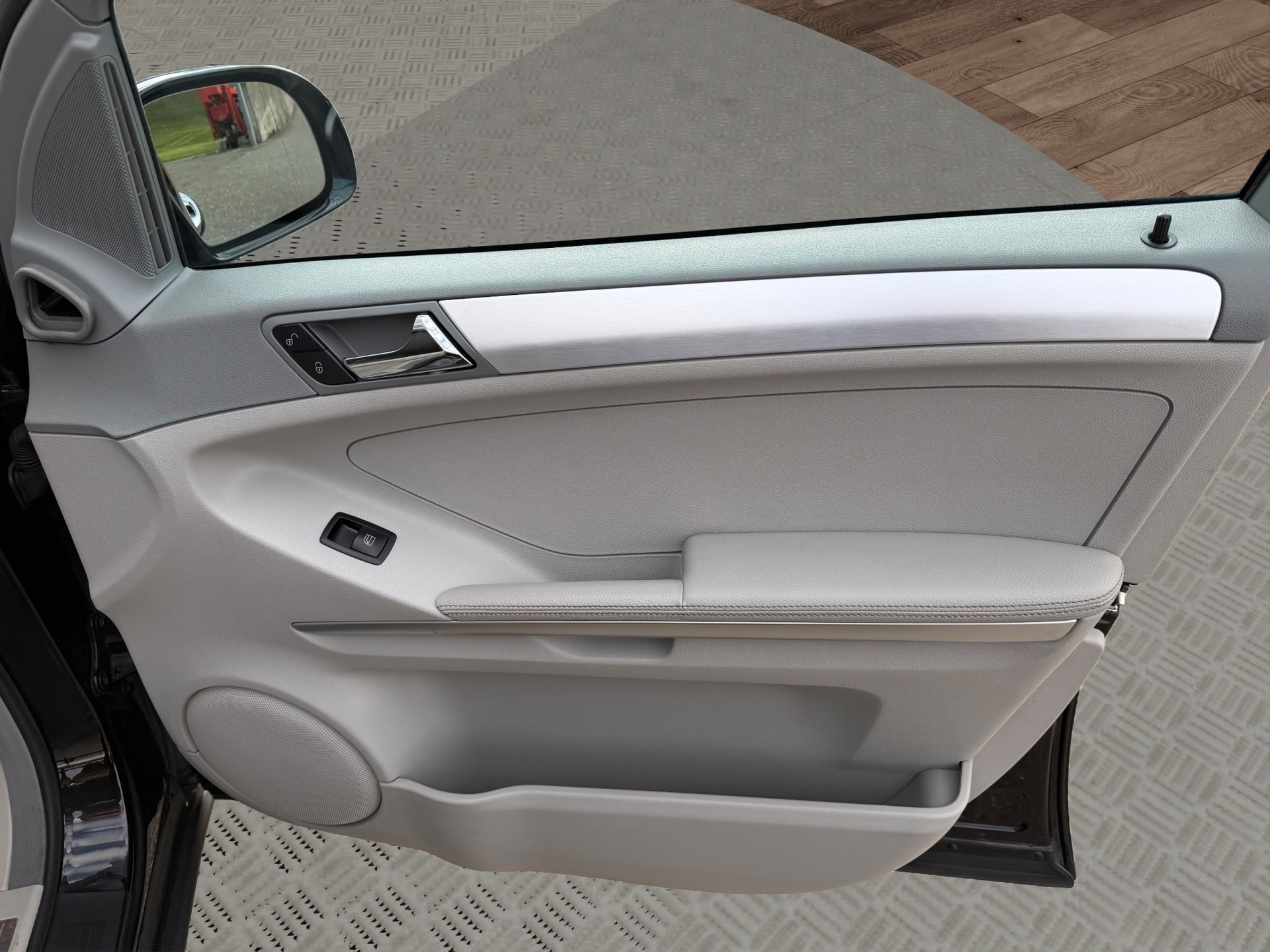 MERCEDES-BENZ ML 320 CDI 4Matic 7G-Tronic-image-16