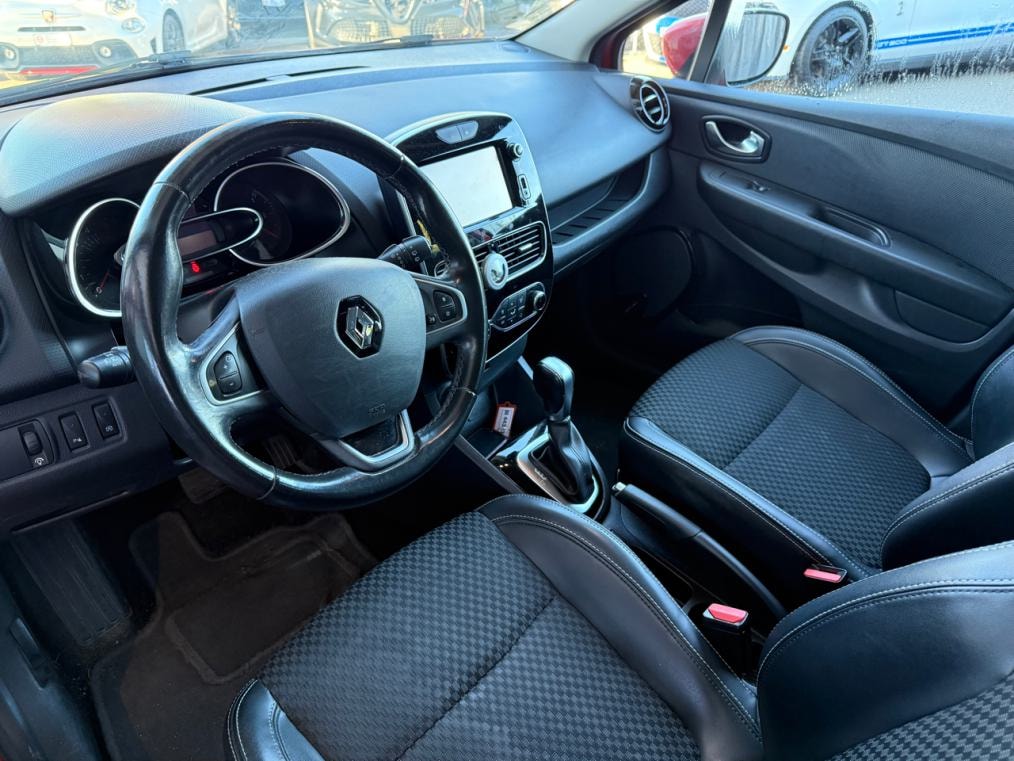 RENAULT Clio 1.5 dCi Intens EDC-showroom-element-3
