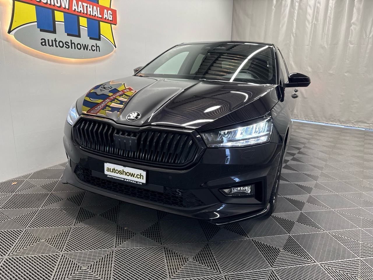 SKODA Fabia 1.0 TSI Monte Carlo DSG-image-14