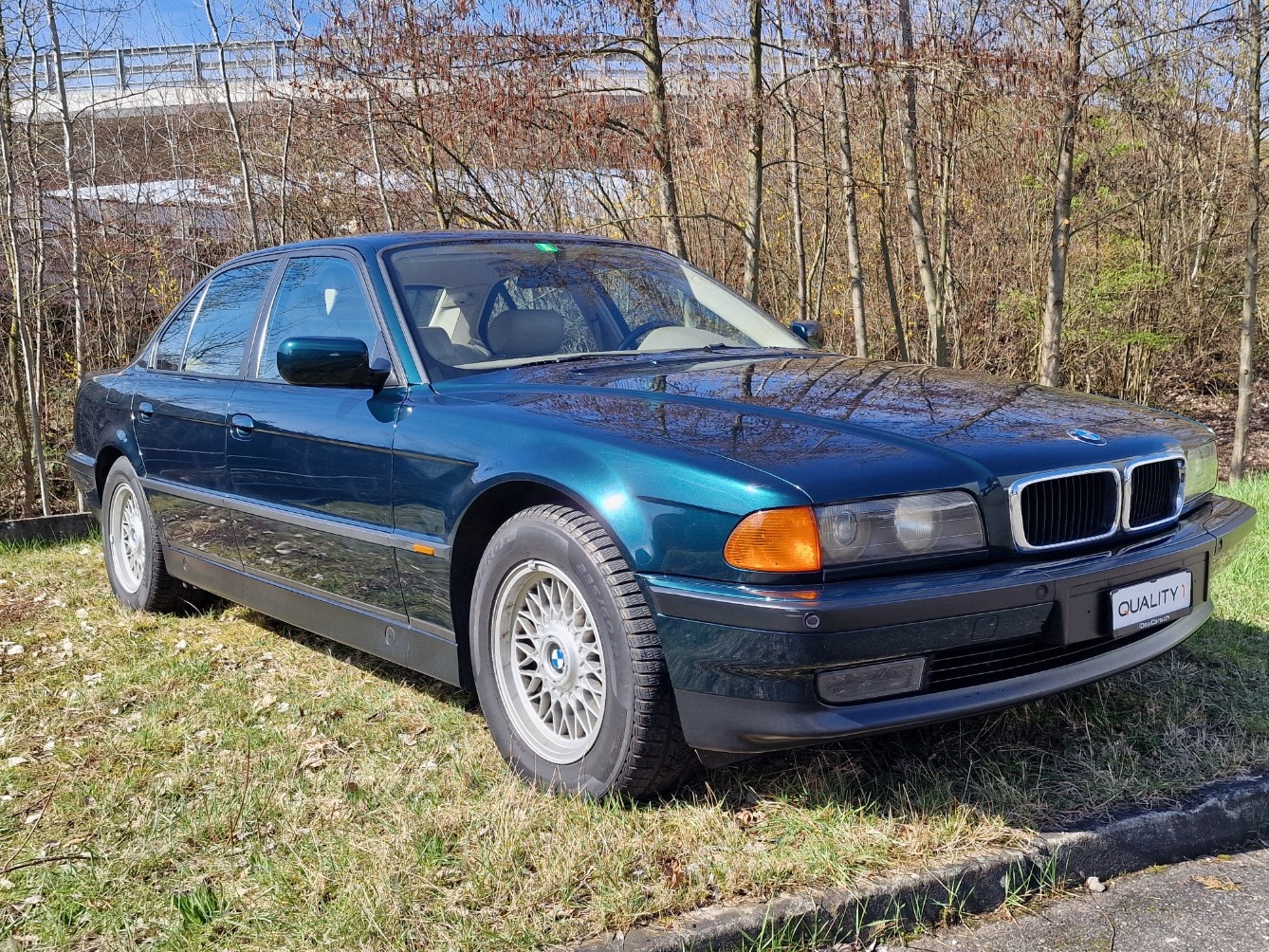 BMW 728i-image-7