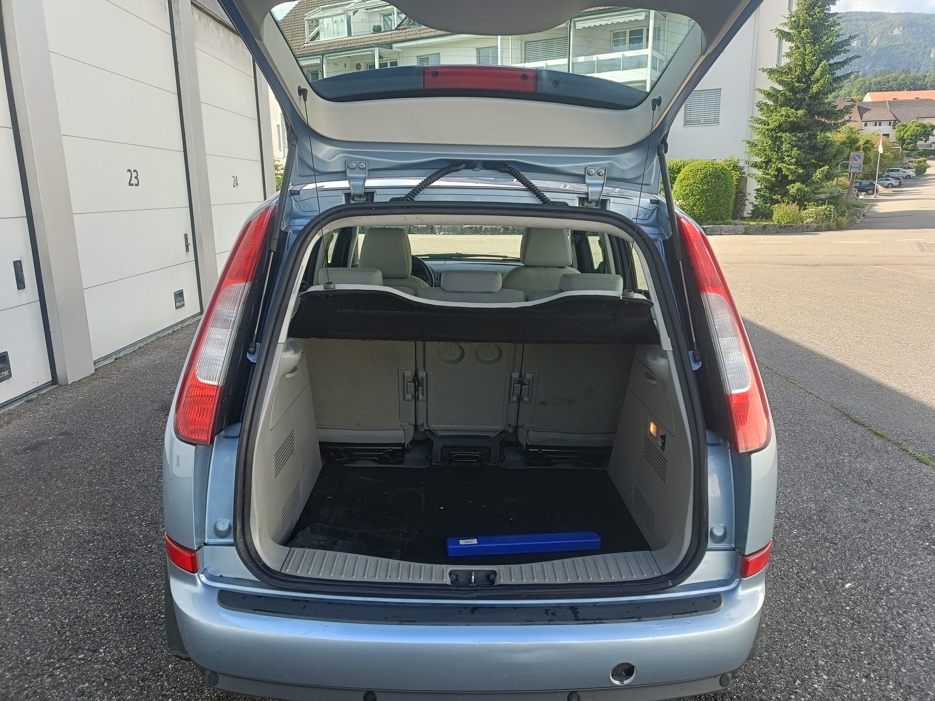 FORD Focus C-Max 1.8 Trend-image-6