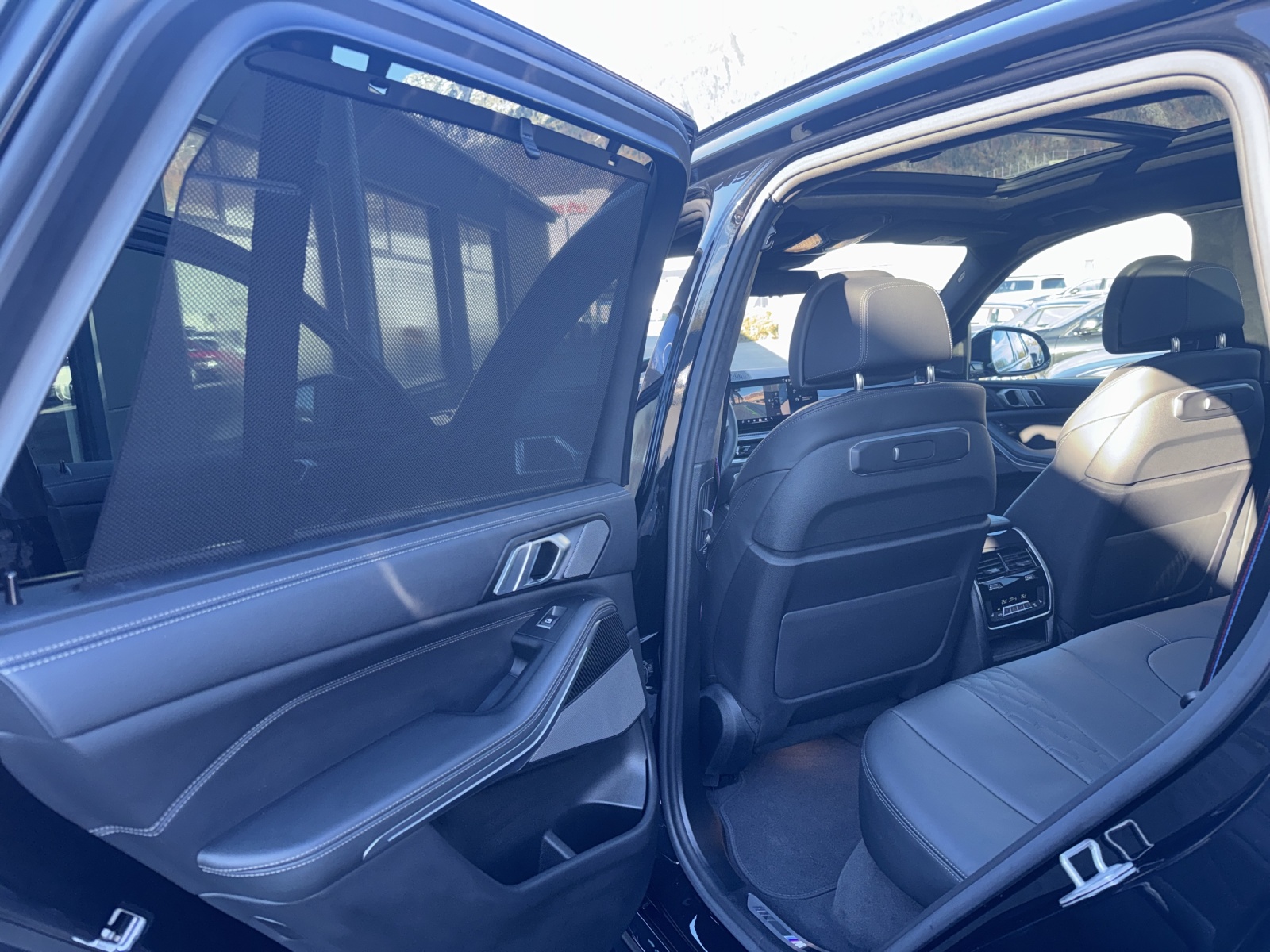 BMW X5 xDrive 48V 40d M Sport Pro Steptronic-image-17
