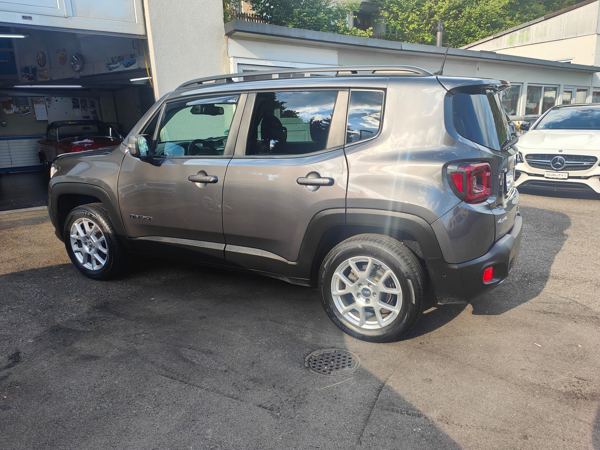 JEEP Renegade 2.0 CRD Limited AWD 9ATX-image-4