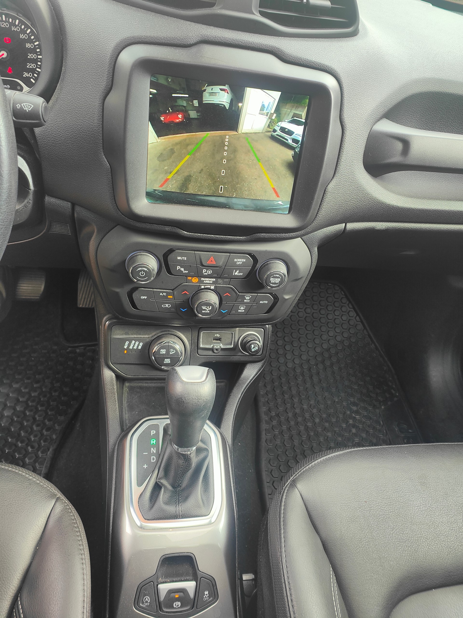 JEEP Renegade 2.0 CRD Limited AWD 9ATX-image-14