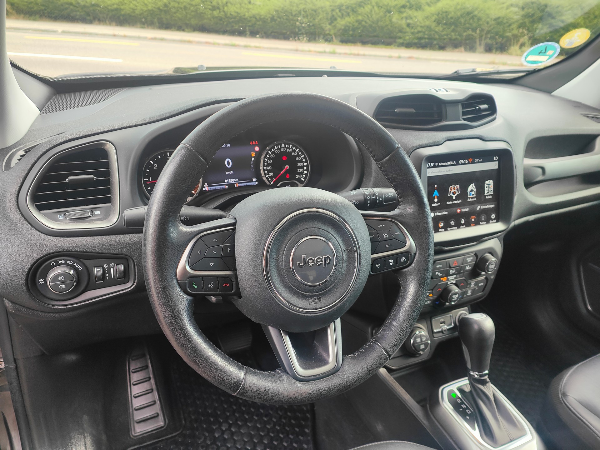 JEEP Renegade 2.0 CRD Limited AWD 9ATX-image-12