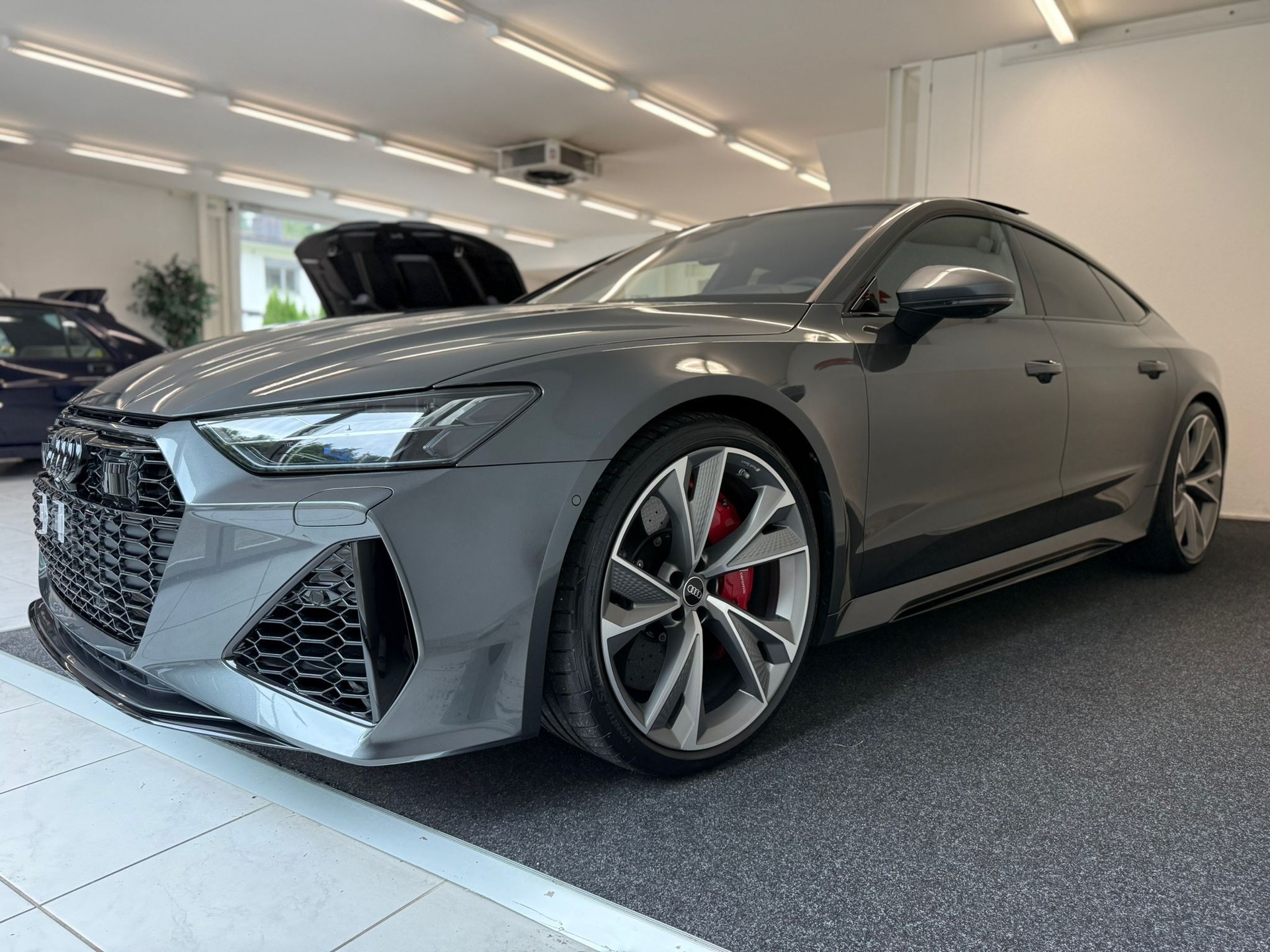 AUDI RS7 Sportback MHEV-image-7