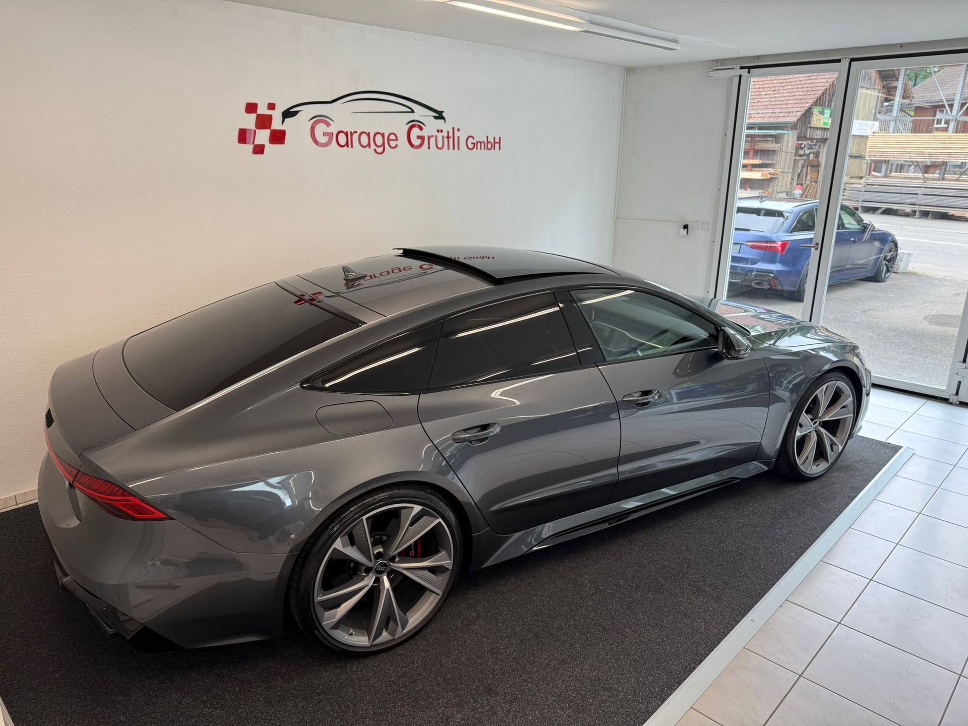 AUDI RS7 Sportback MHEV-image-4