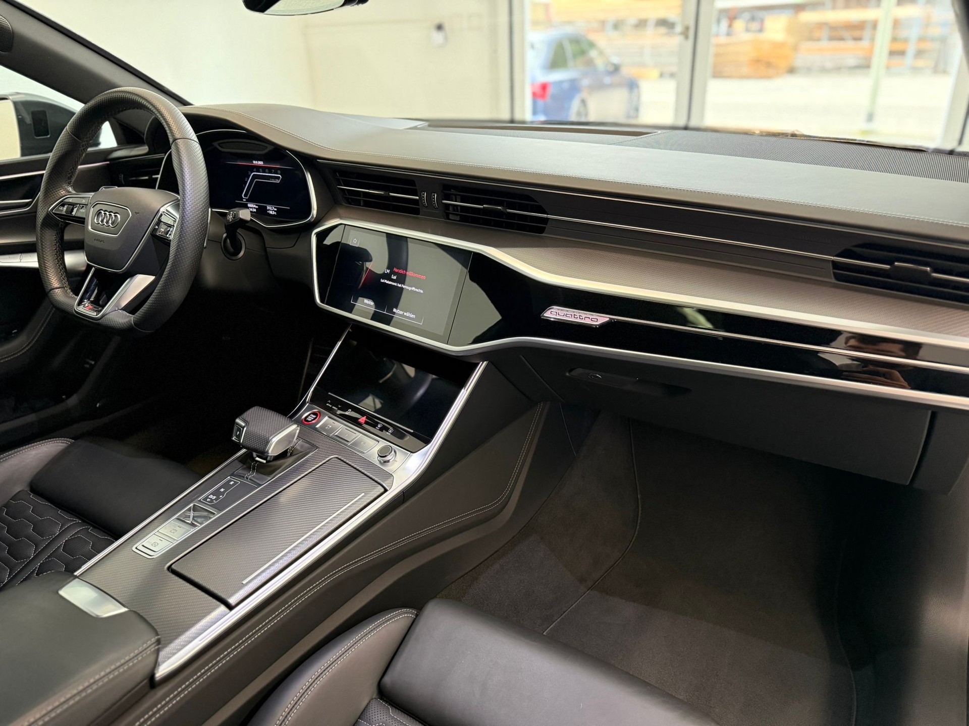 AUDI RS7 Sportback MHEV-image-9