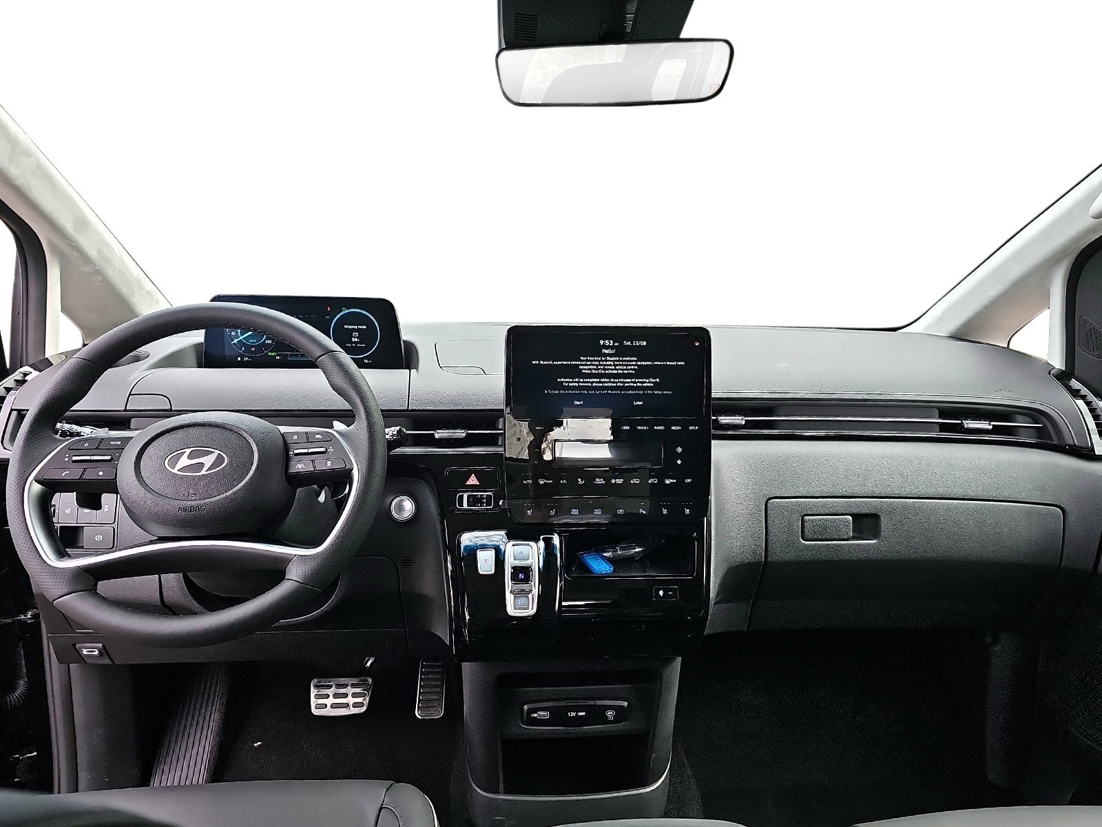 HYUNDAI Staria Premium 1.6 T-GDi HEV Vertex A-image-6