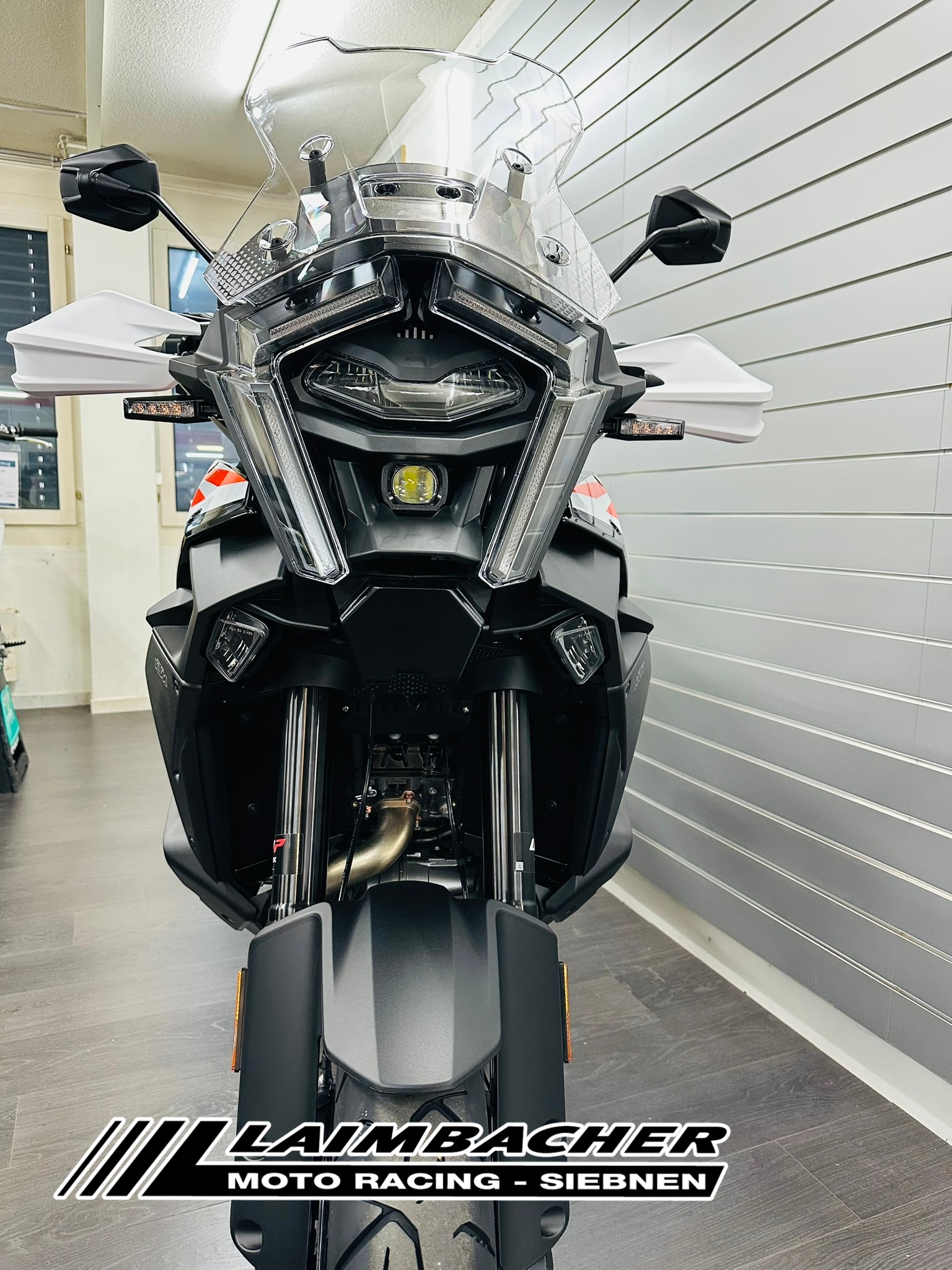 KTM 1390 Super Adventure S EVO-image-3