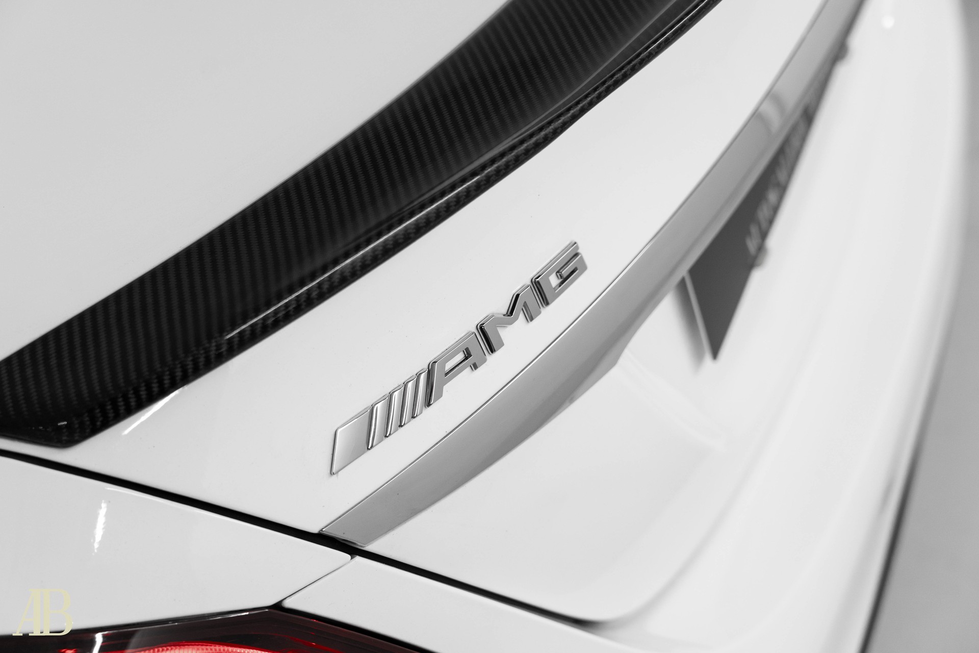 MERCEDES-BENZ C 63 S AMG-image-5