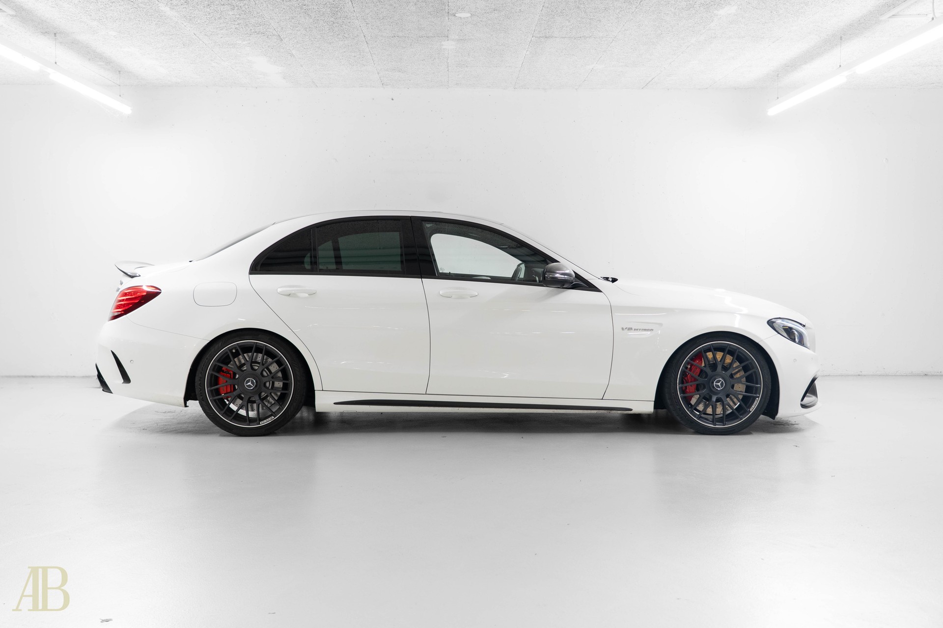 MERCEDES-BENZ C 63 S AMG-image-8