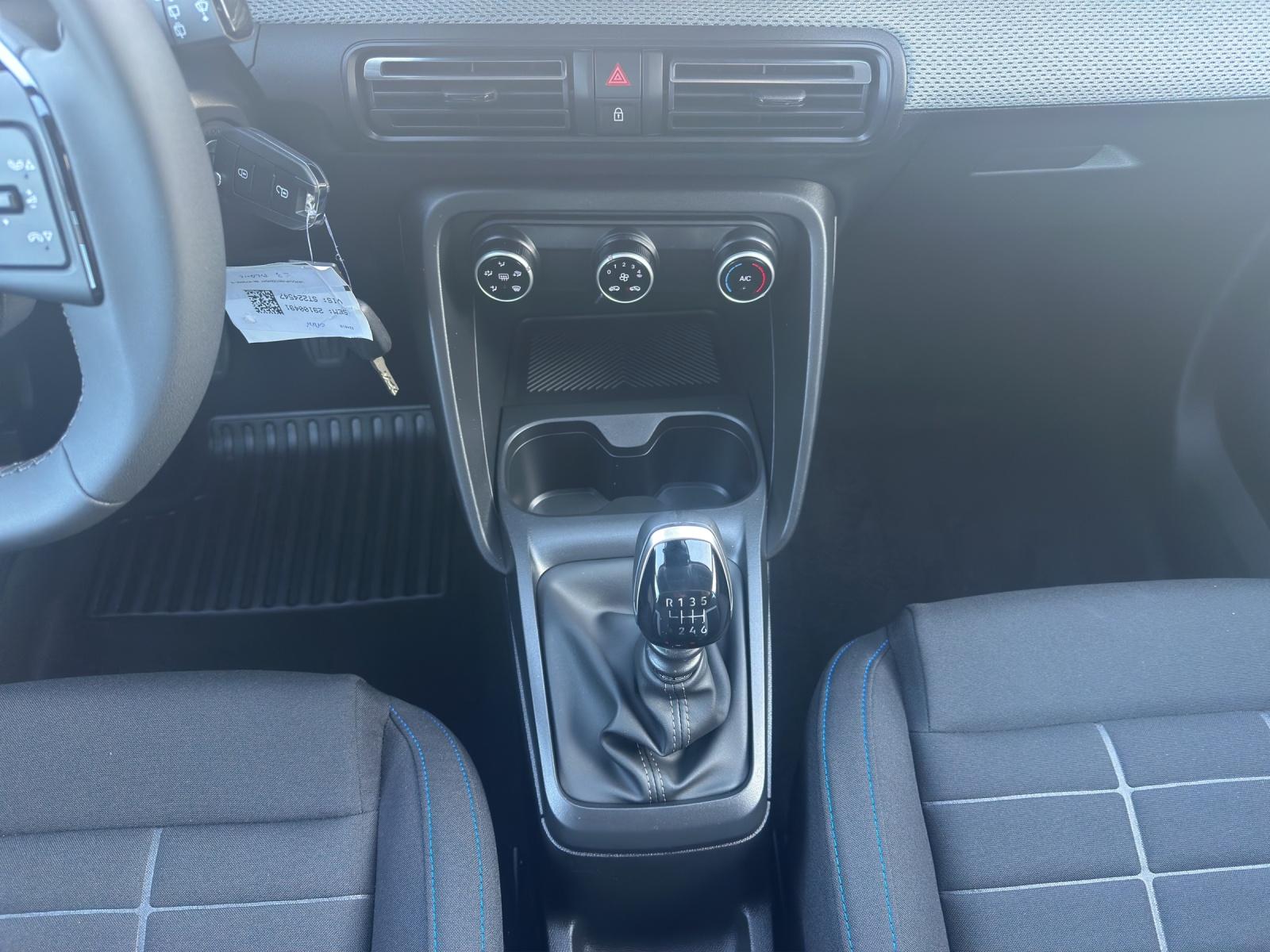 CITROEN C3 1.2 Turbo 100 Plus-image-15