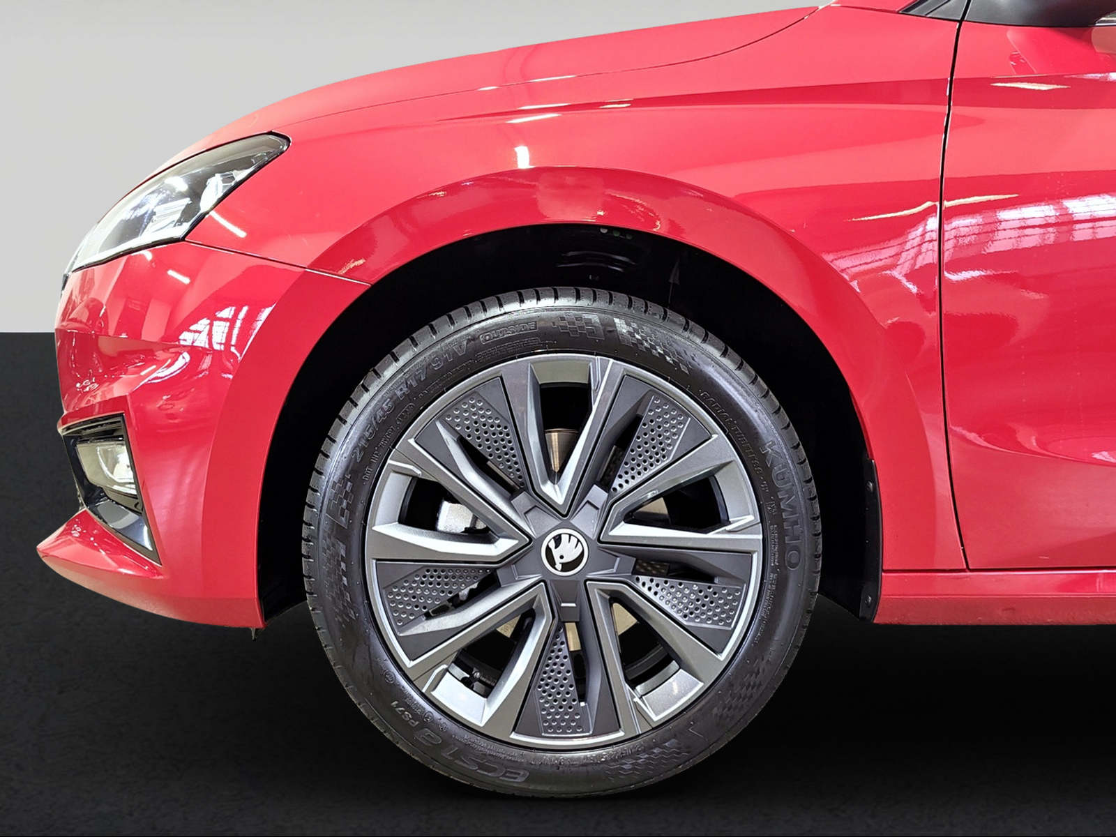 SKODA Fabia 1.5 TSI Selection DSG-image-3