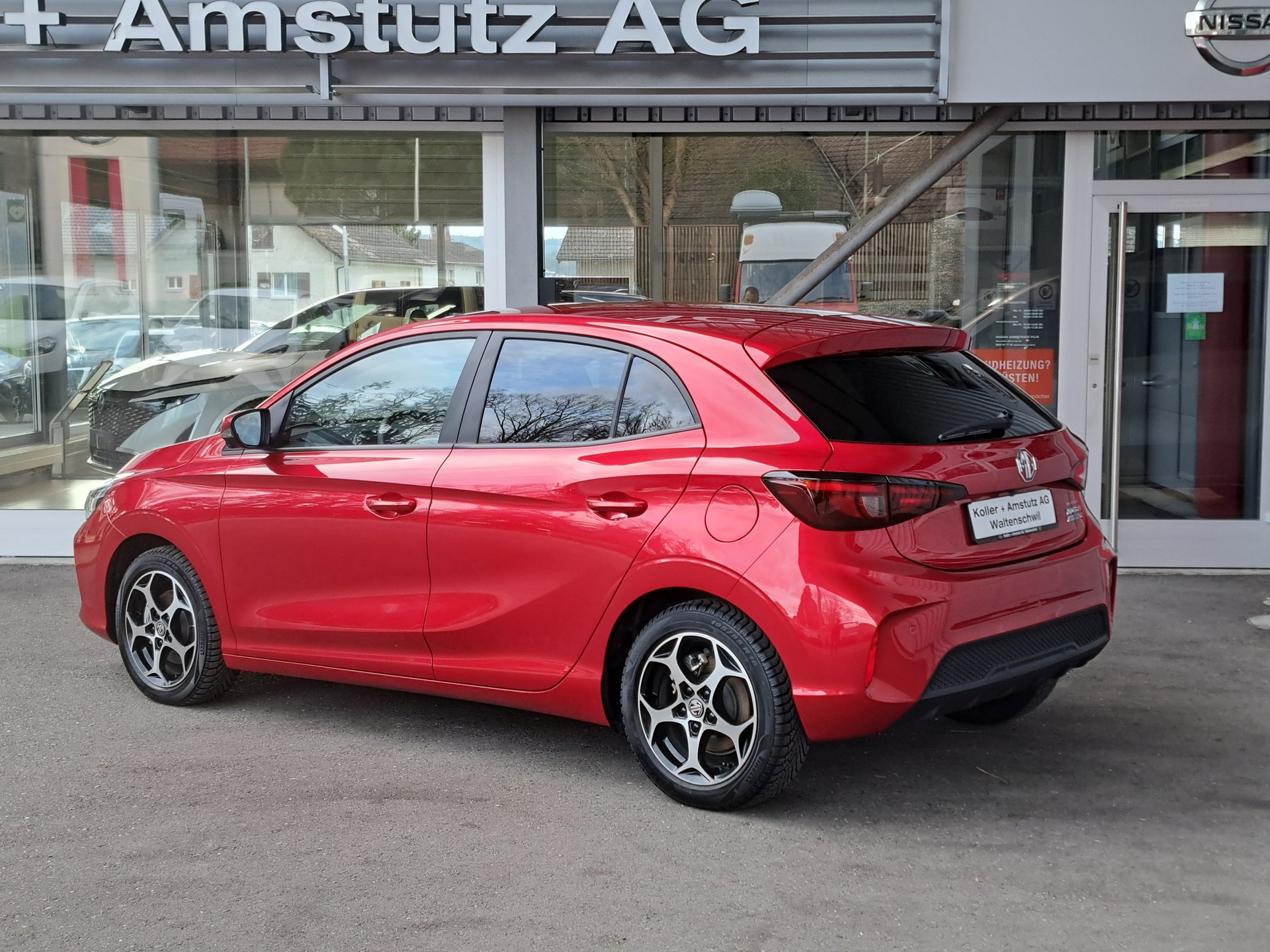 MG 3 1.5 Hybrid Luxury Aut.-image-3
