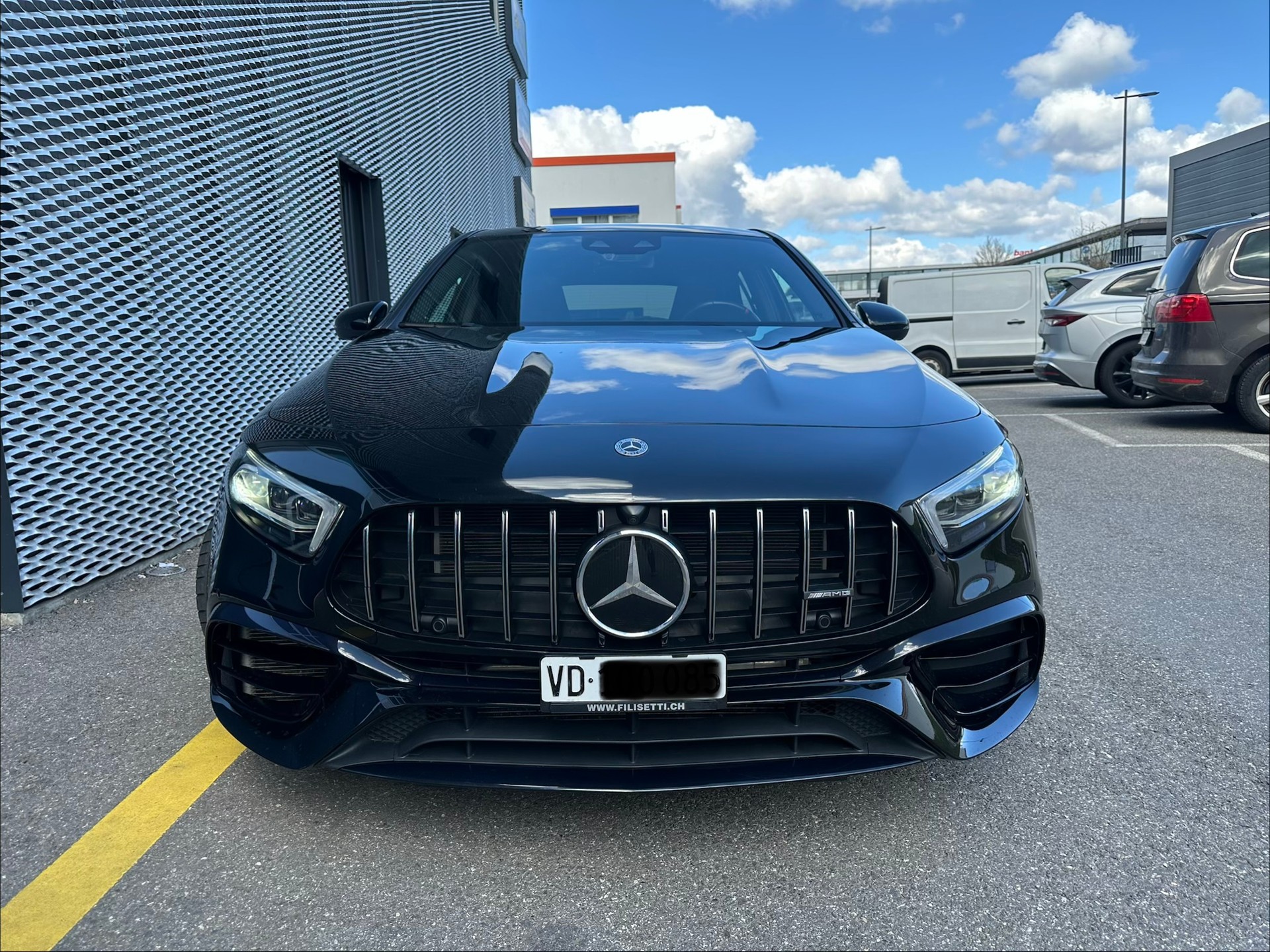 MERCEDES-BENZ A 45 S AMG 4Matic+ Speedshift-image-1